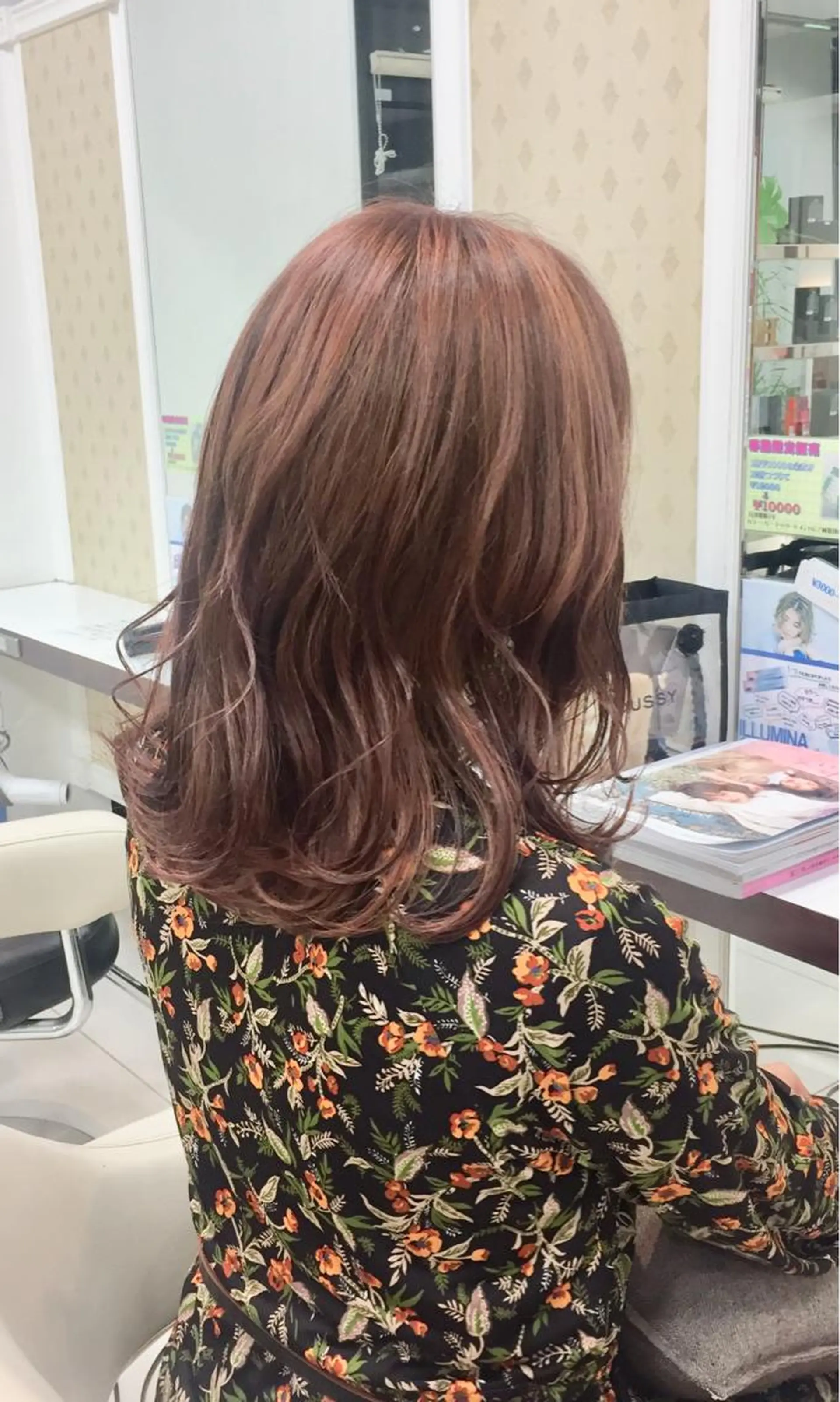 ミディアム ally新百合ヶ丘 フジムラユウスケのヘアスタイル