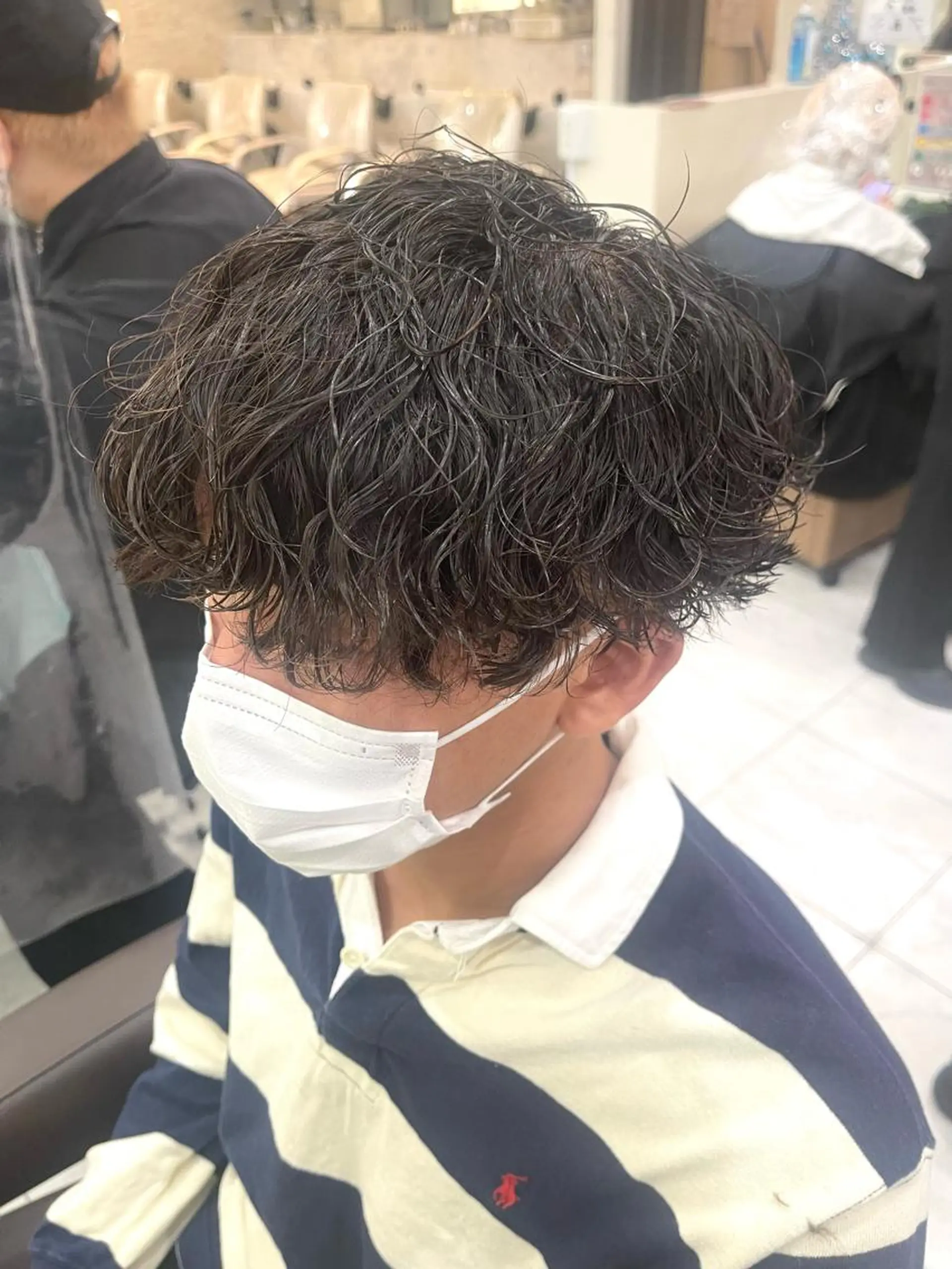ショート パーマ メンズ メンズパーマ 波巻きパーマ カット パーマ トリートメント 🌻メンズカット 落合諒🌻のヘアスタイル