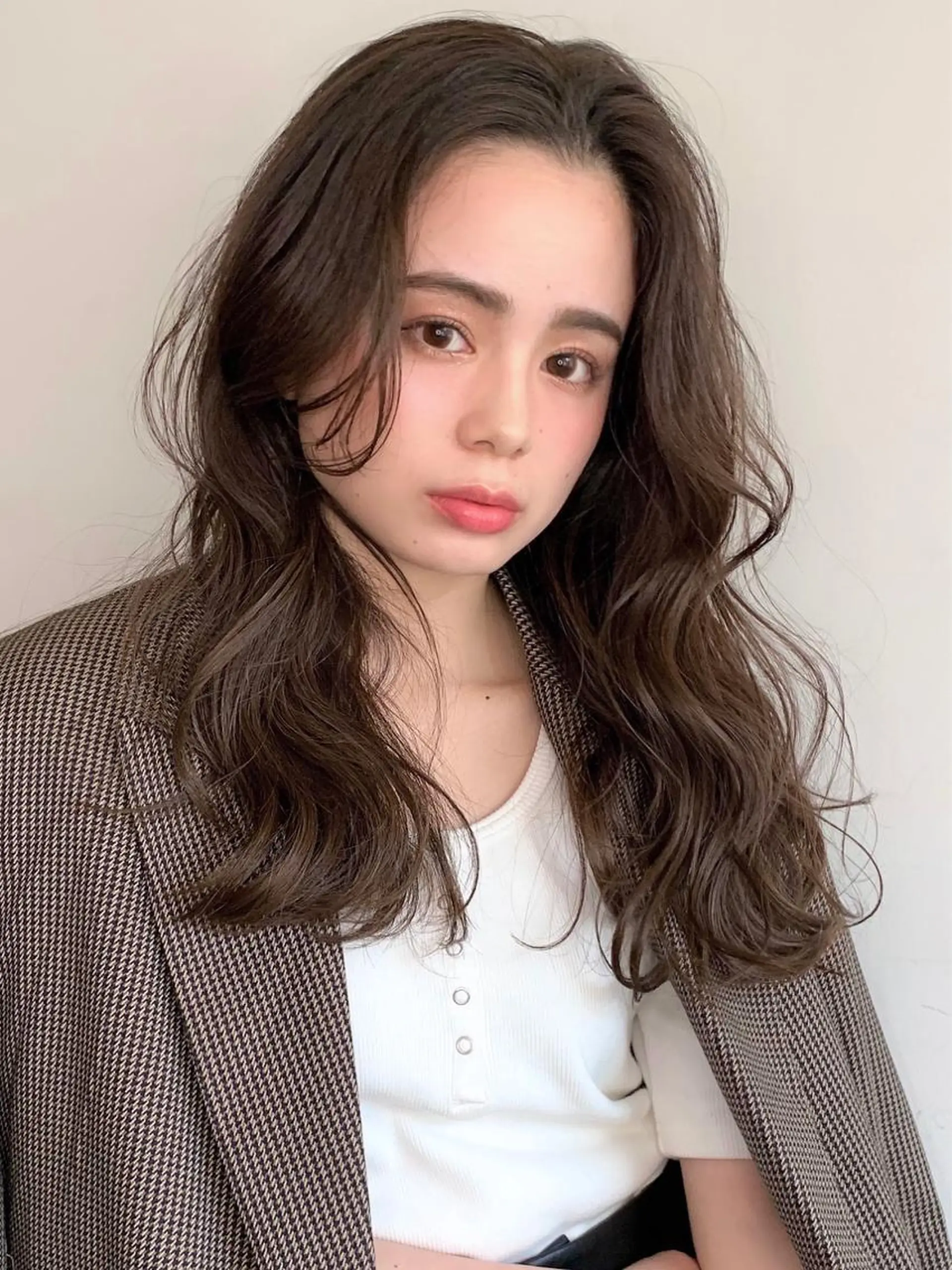 ミディアム JYUNESU表参道所属・韓国ヘア🇰🇷🎀 透明感カラーのヘアスタイル