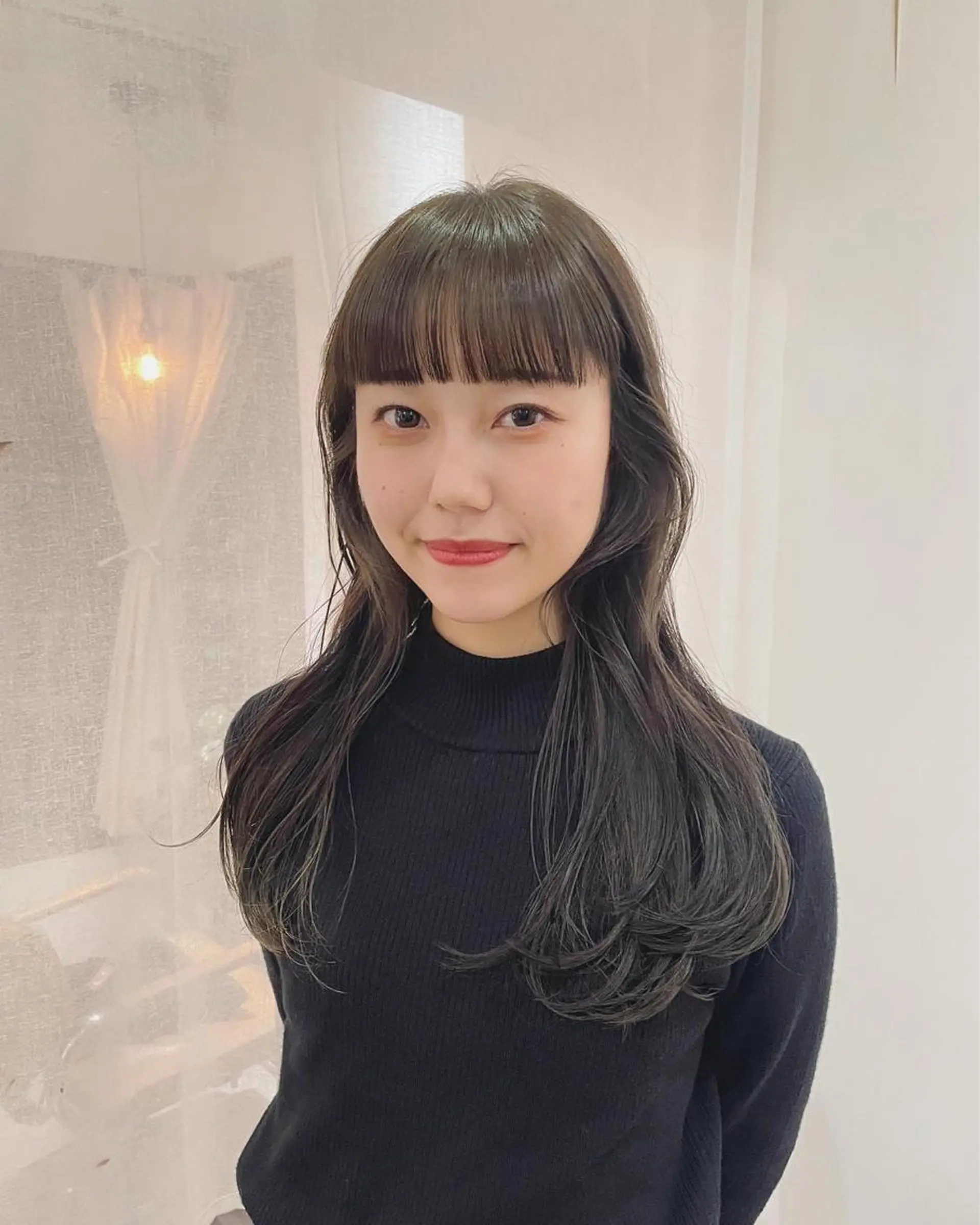 ロング カラー LOREN/ miuのヘアスタイル