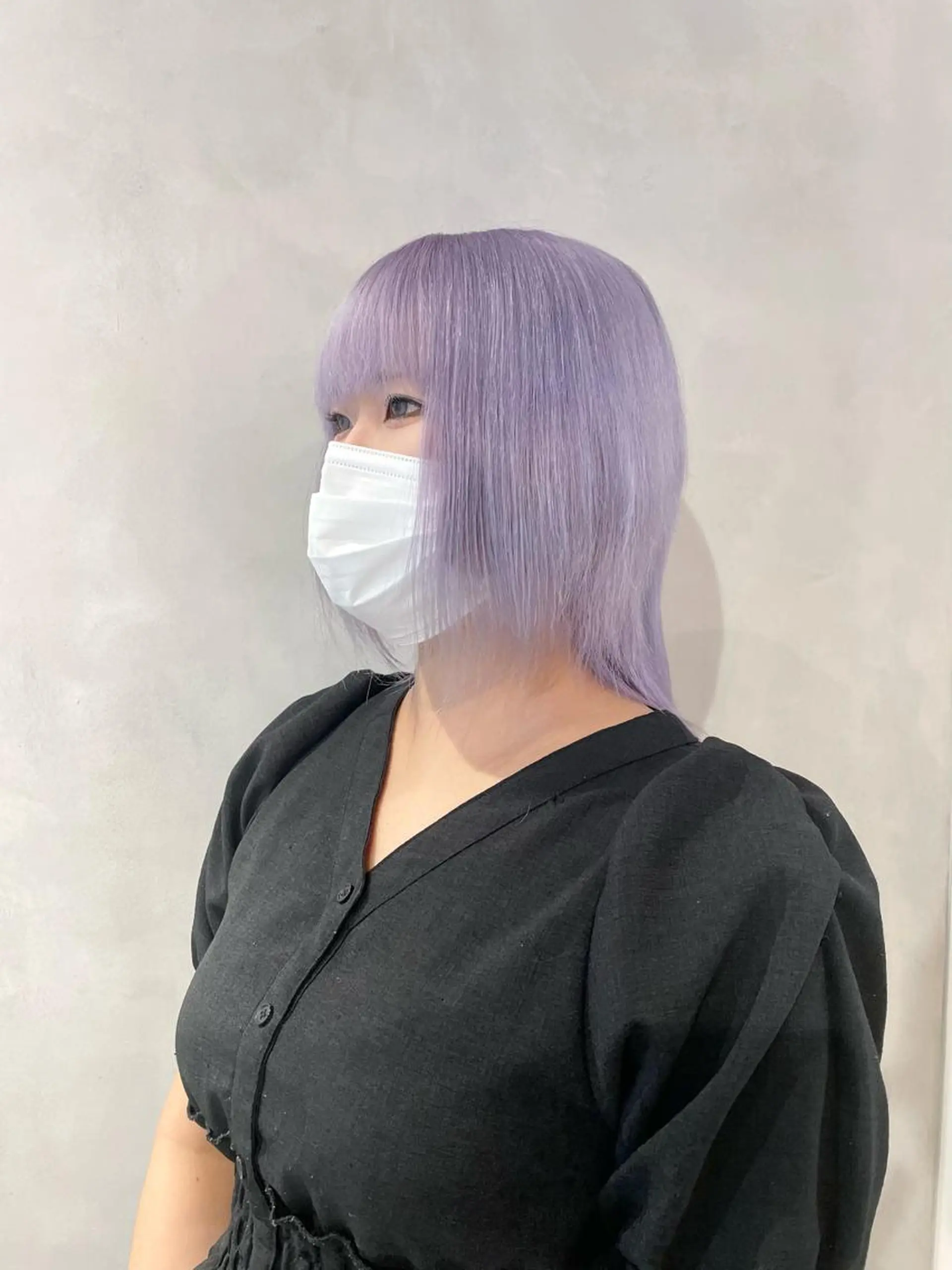 ミディアム カラー パープルカラー ヘアカラー トリートメント ヘアセット meme原宿所属・ブロンド・ハイトーン ／遠藤将太のヘアスタイル
