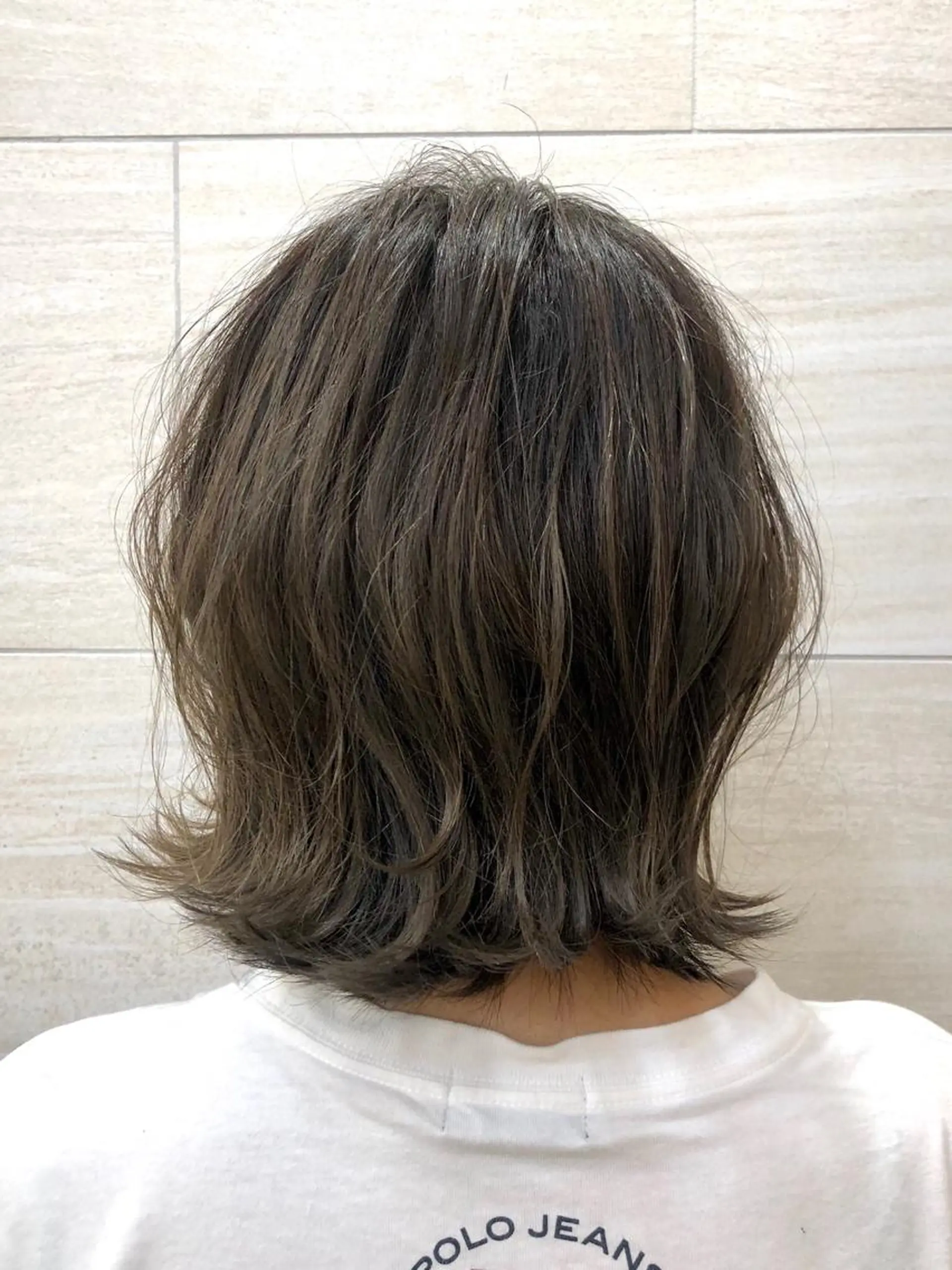 ショート カラー 切りっぱなしボブ グレージュ ボブ 外ハネヘア カット ヘアカラー トリートメント 似合わせ/小顔カット 🔷山方直也のヘアスタイル