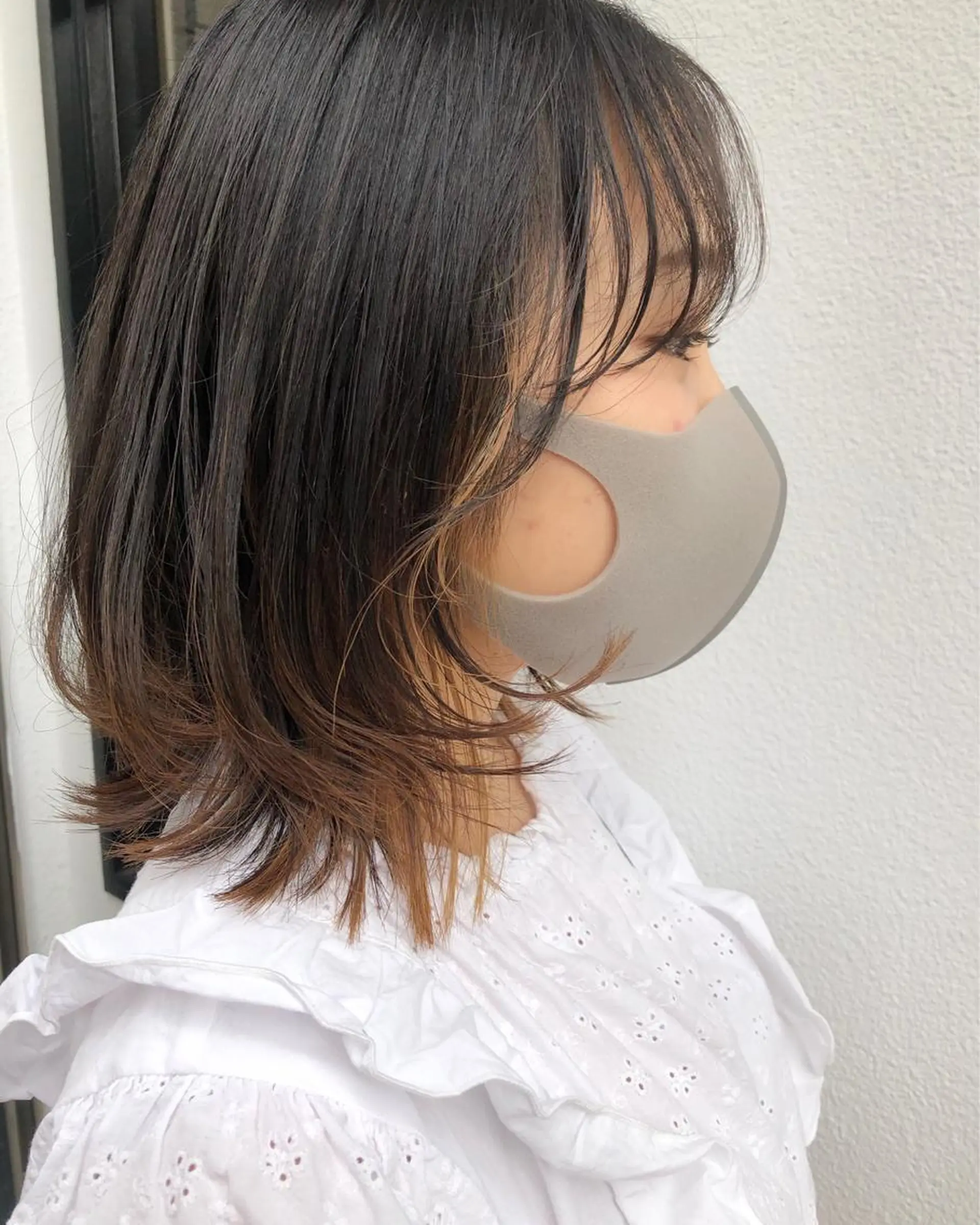 ミディアム カラー 🩰オリーブ/ ベージュ松本咲花🩰のヘアスタイル