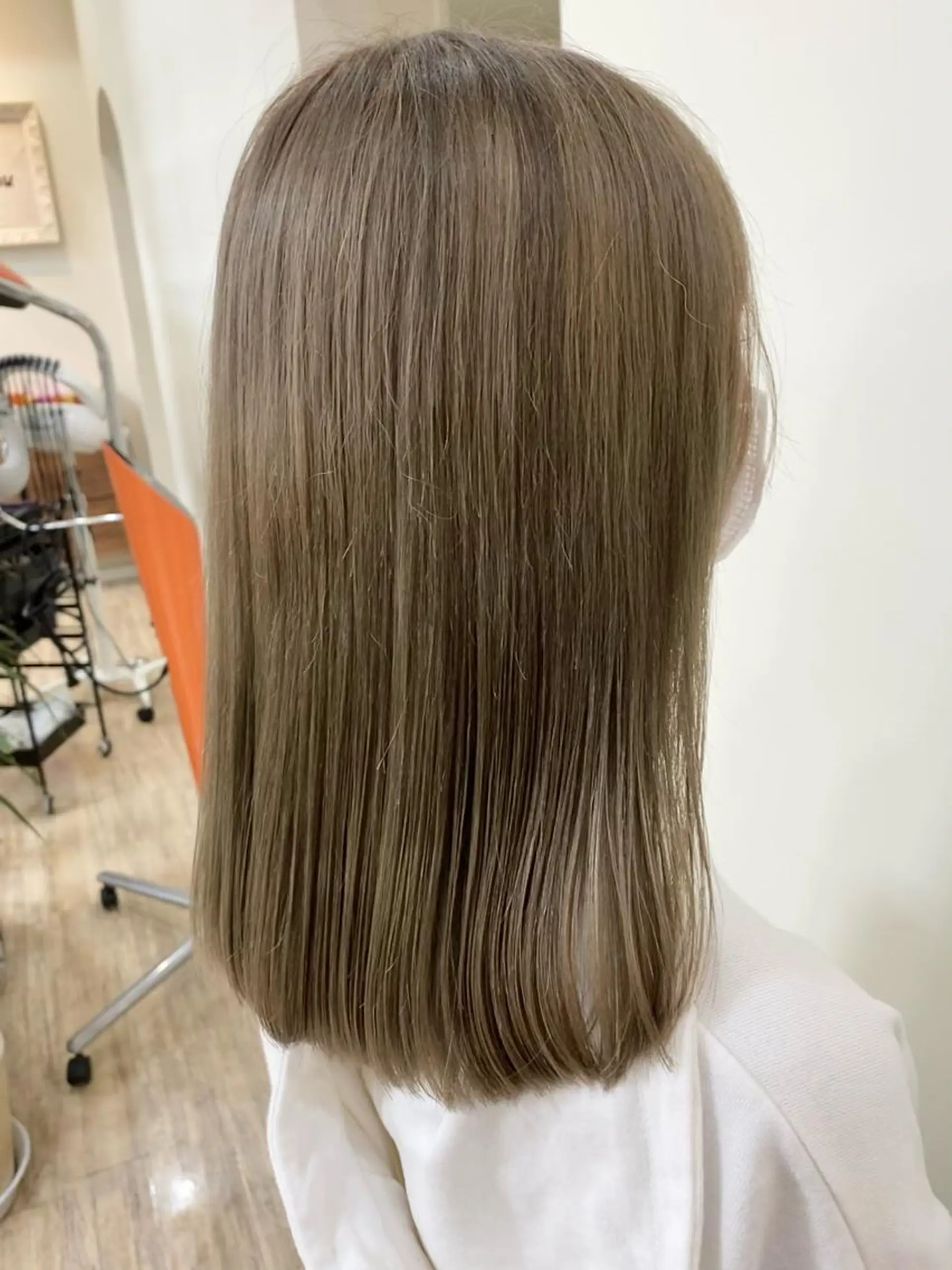 カラー SALOWIN栄所属・SALOWIN栄 高須大貴のヘアスタイル