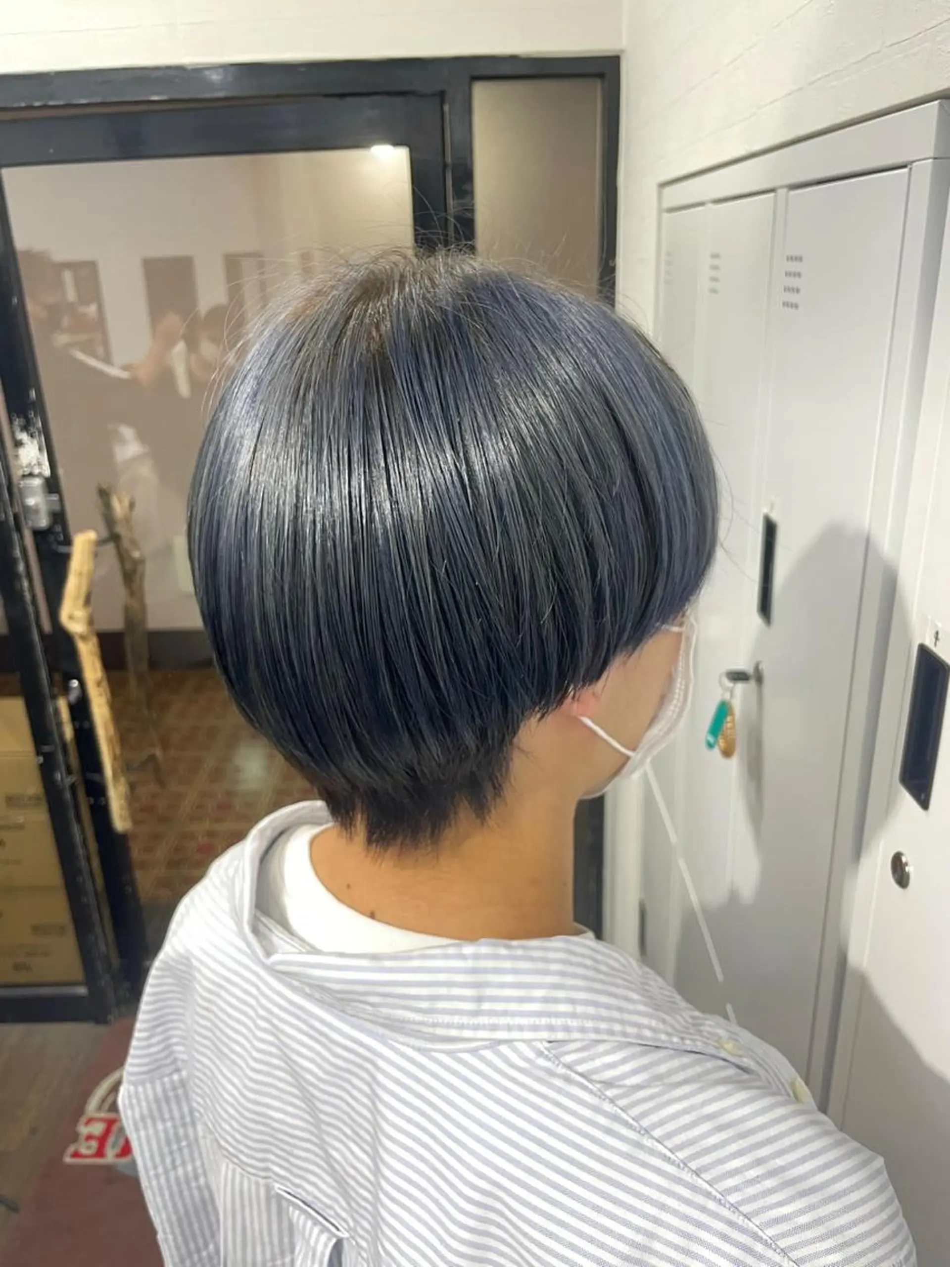 ショート 田子🦋ハイトーン 🫐耳つぼジュエリーのヘアスタイル