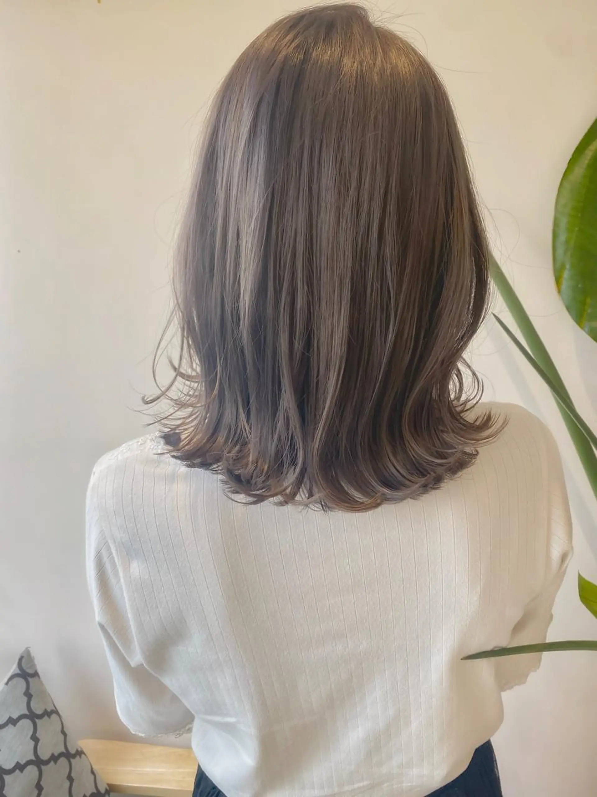 ミディアム カラー カット ヘアカラー トリートメント ボブ韓国風レイヤー 錦糸町/畠中ケントのヘアスタイル