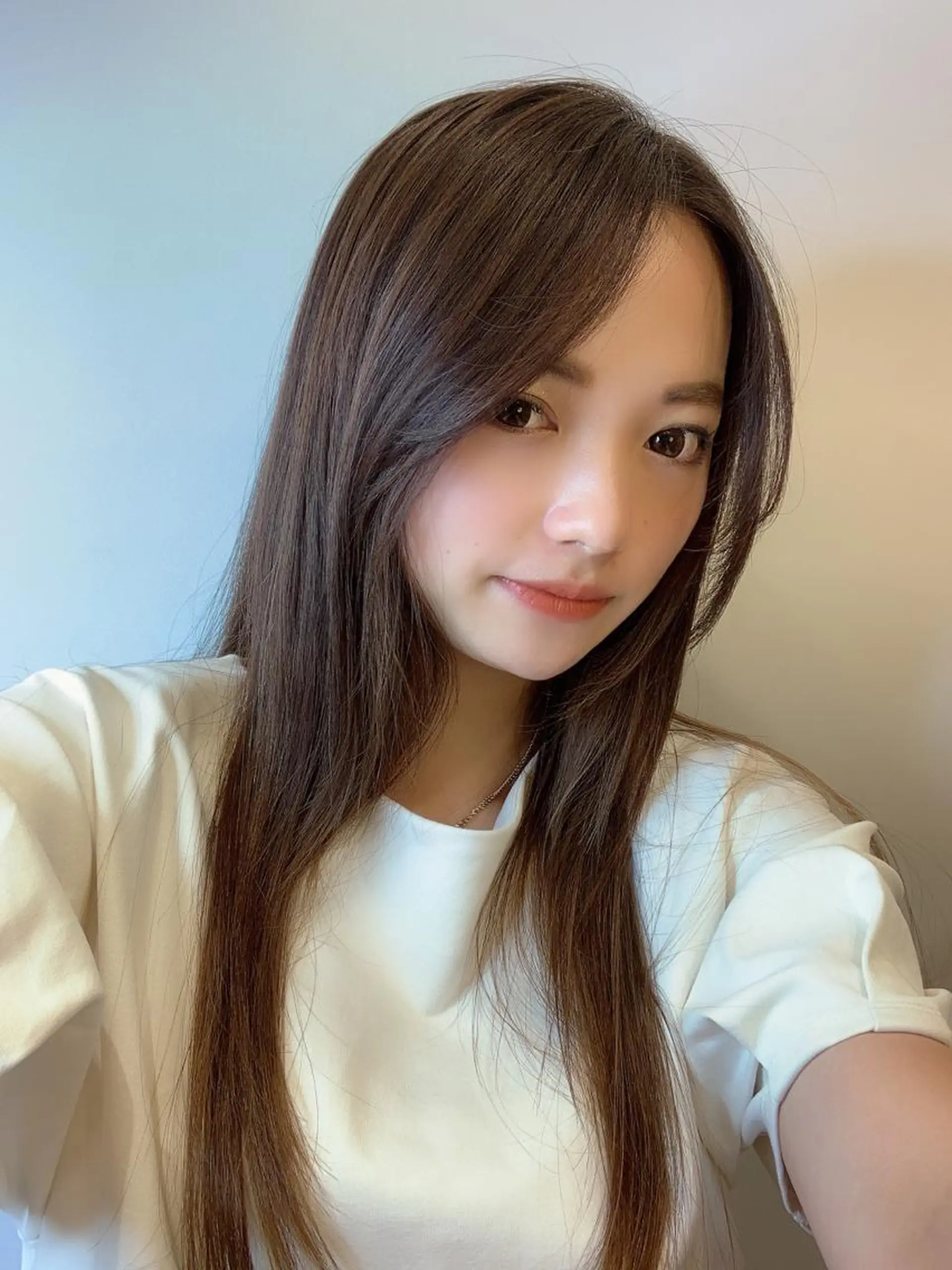 ロング tuuli所属・石井 永遠のヘアスタイル