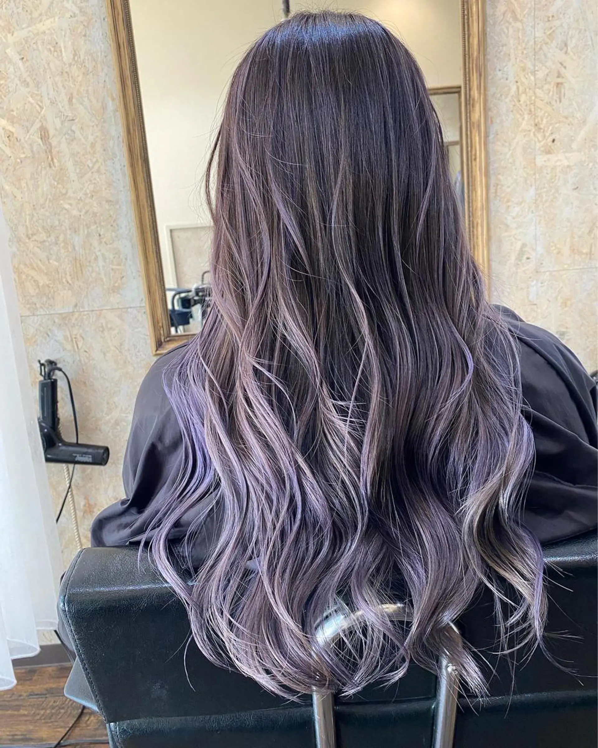 カラー Tsuyoki .のヘアスタイル