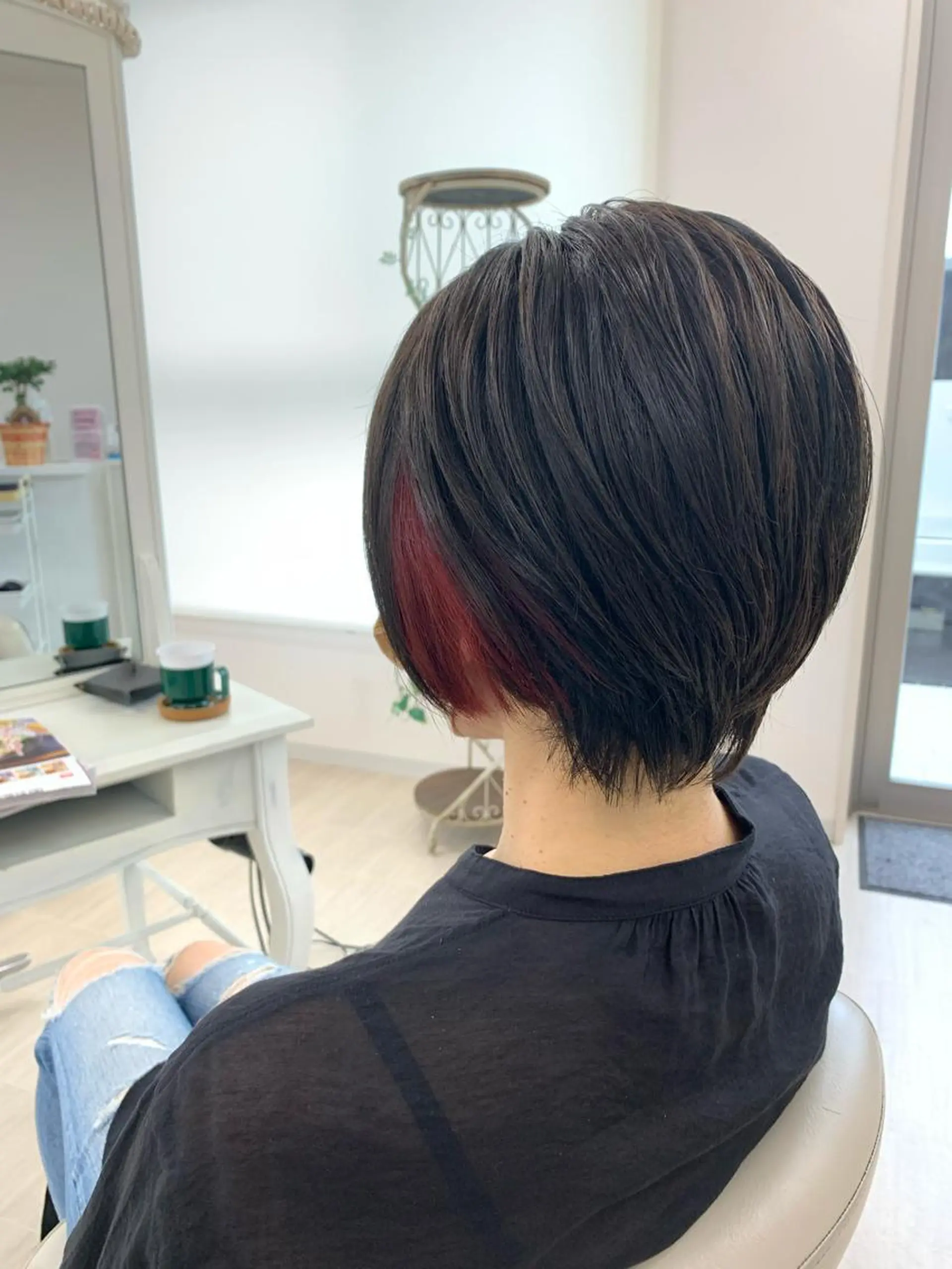 ショート カラー 大橋 一智のヘアスタイル