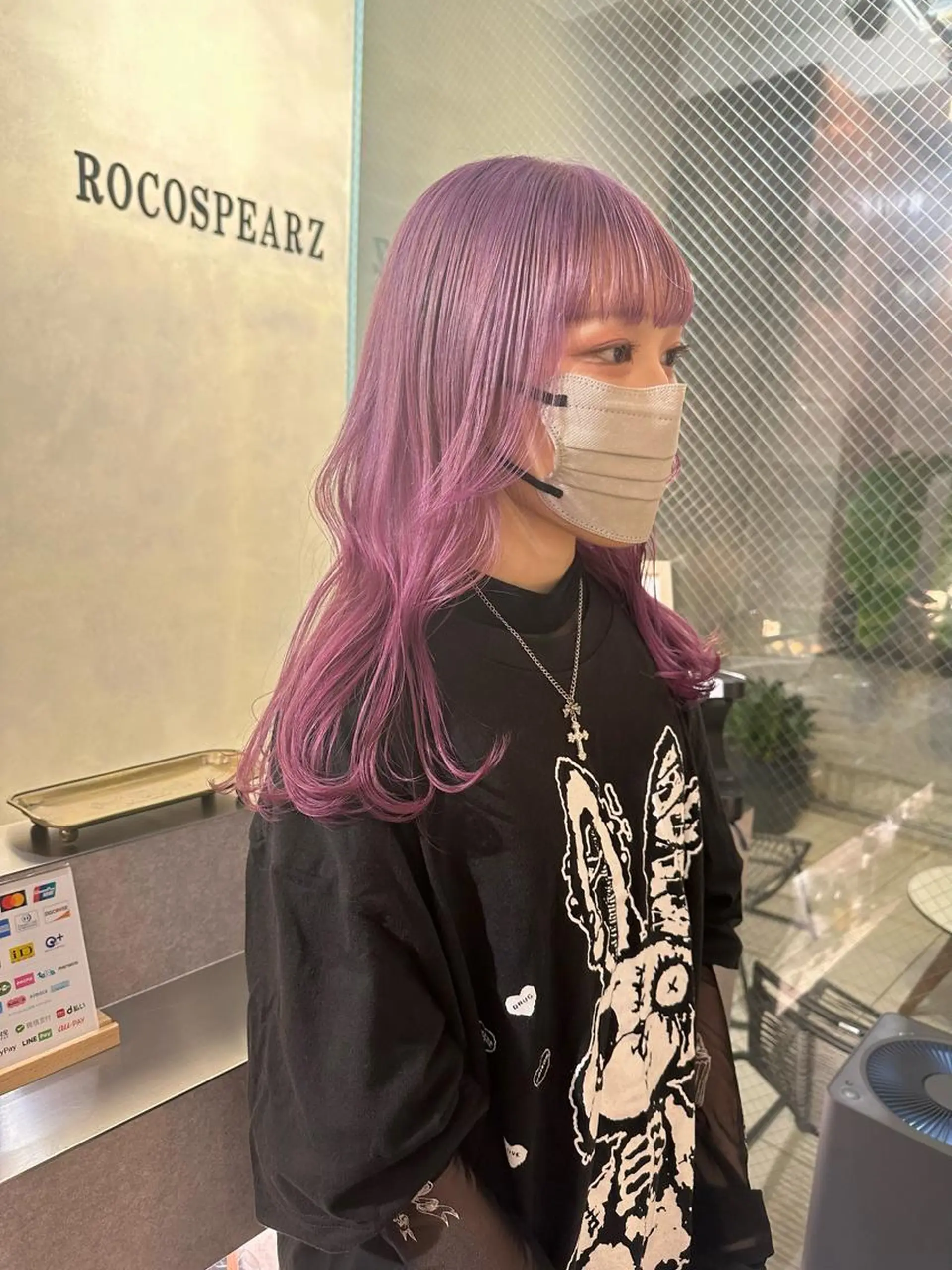 セミロング カラー ハイトーンカラー ピンクカラー ピンクパープル パープルカラー 平成ギャル×韓国 mix💖MIKUのヘアスタイル