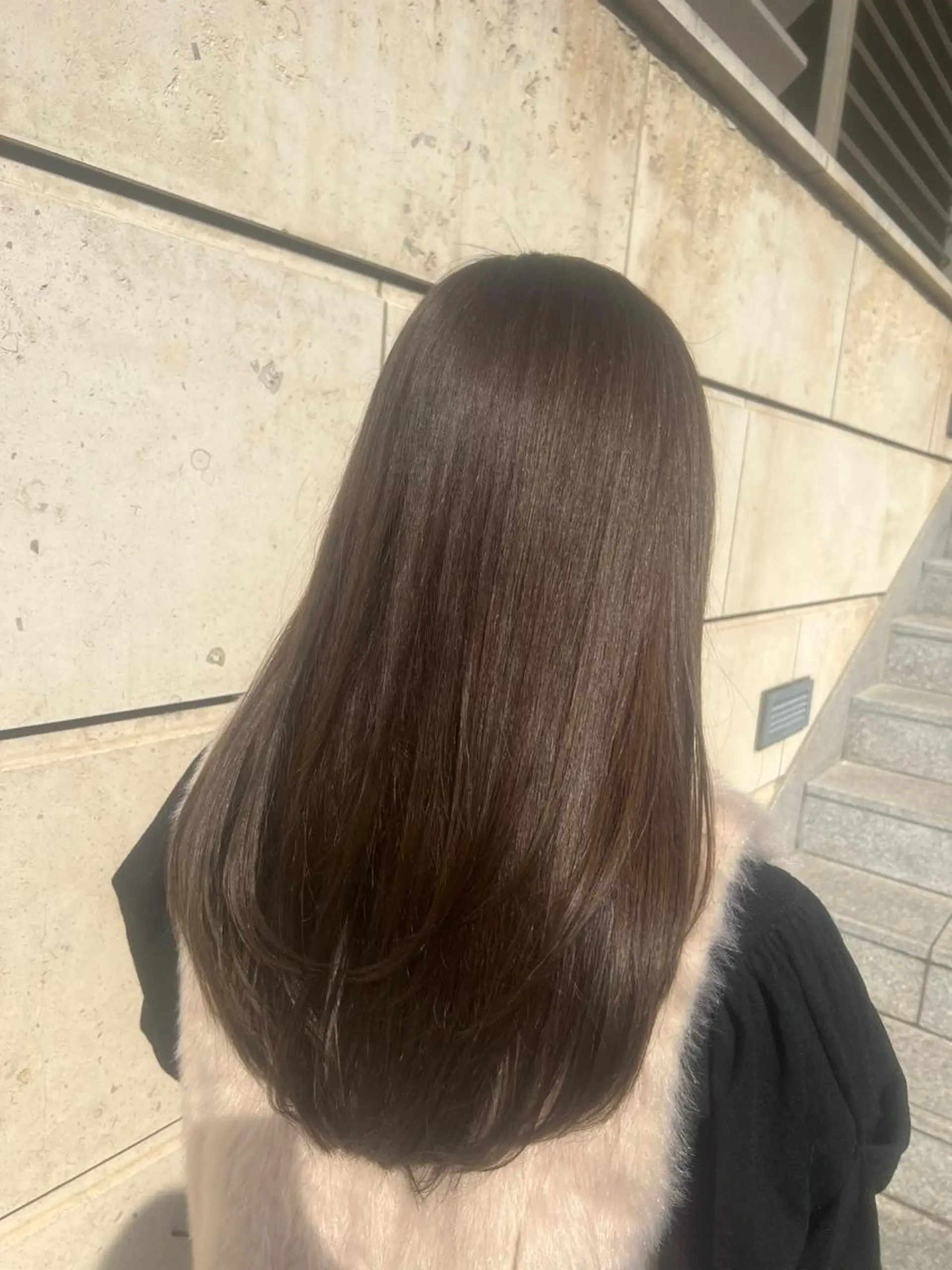 ロング カラー TRICCA 銀座所属・奏羽　"ショート ・ボブ ・レイヤー"のヘアスタイル