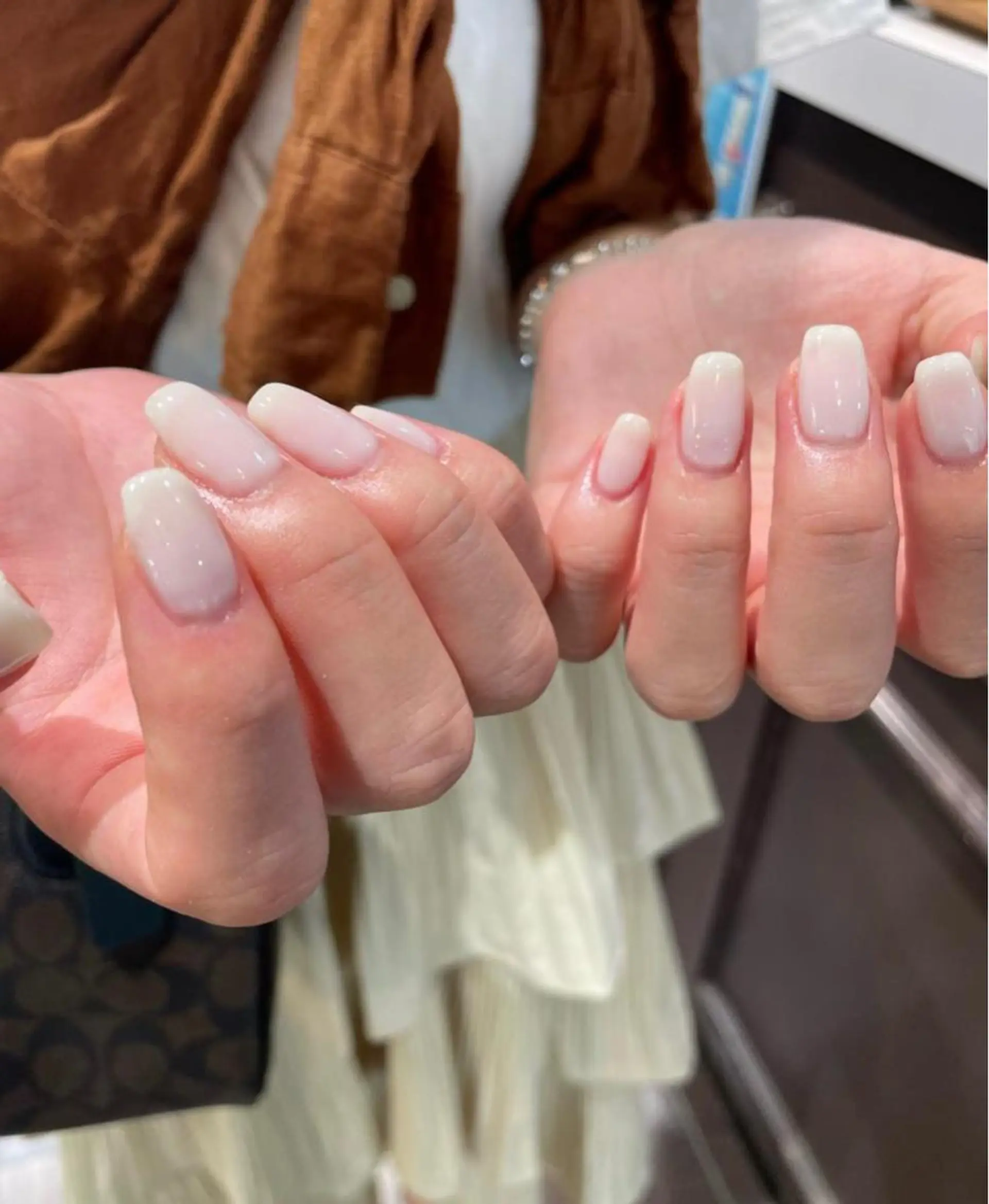 ネイル ジェルネイル パラジェル ハンドネイル 酸性ストレート 🤍🎀honokaのヘアスタイル