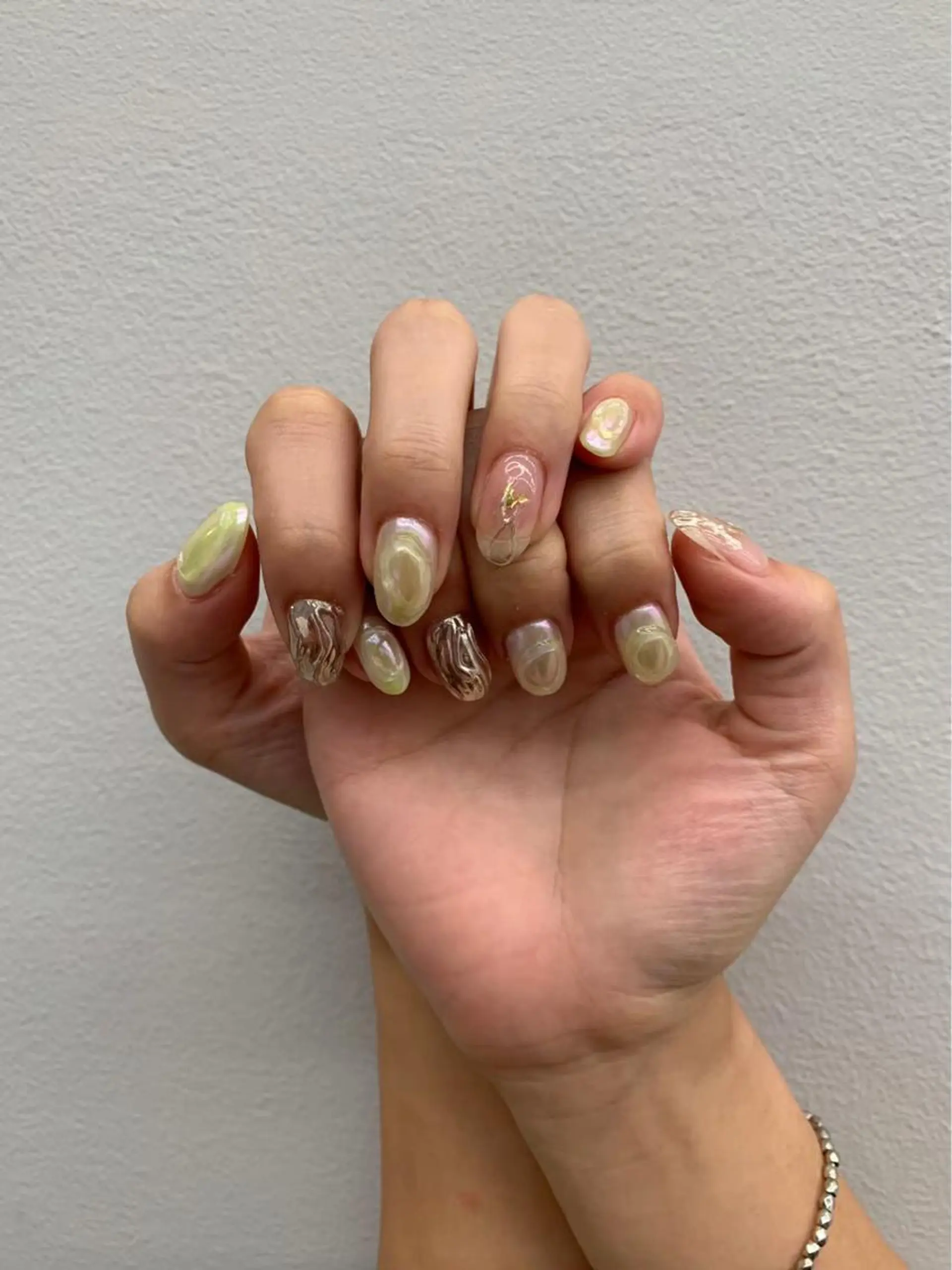 ネイル レイヤーカット 早崎太生のヘアスタイル