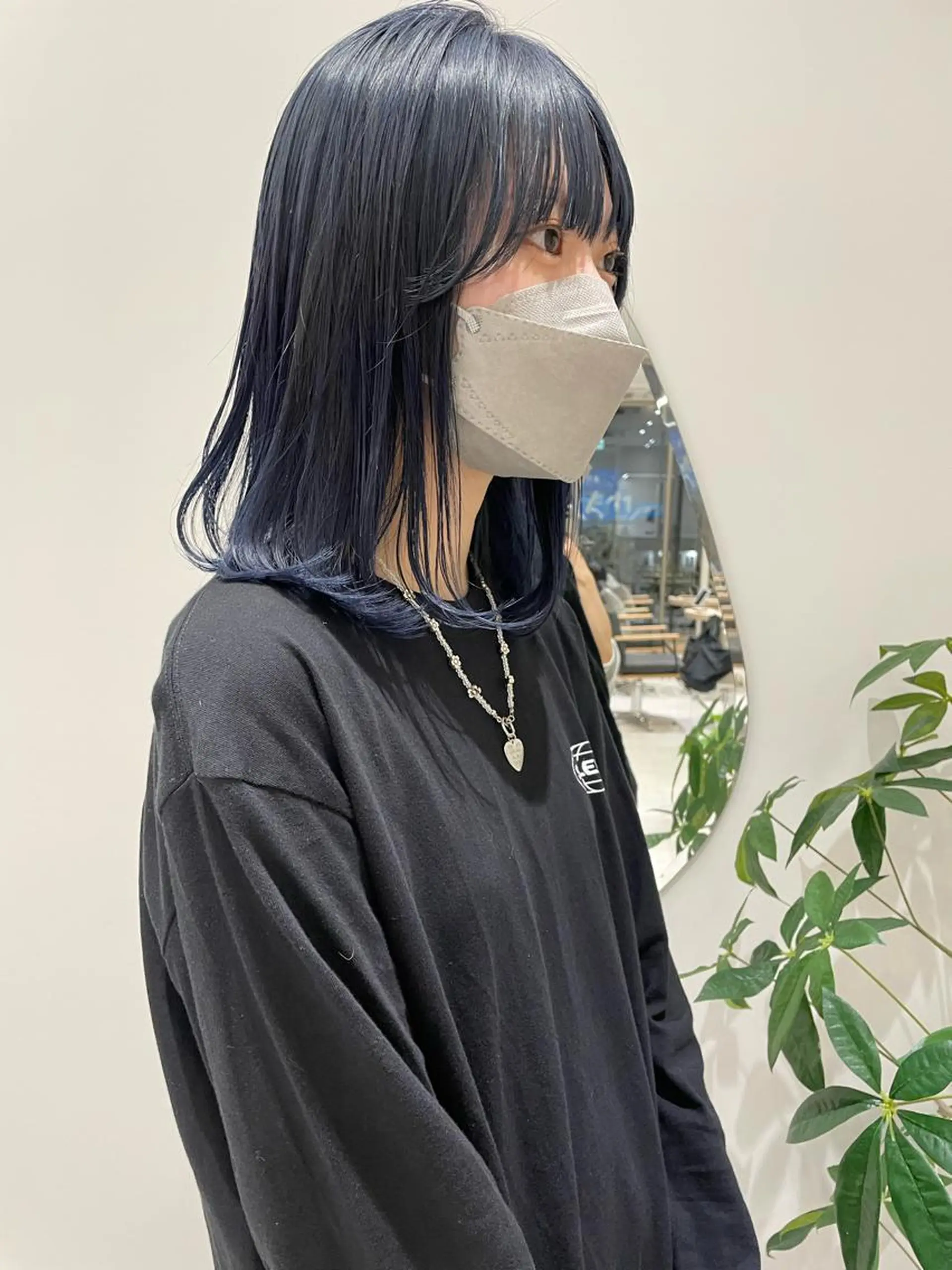 カラー ネイビーカラー Zina🤍 yukinaのヘアスタイル
