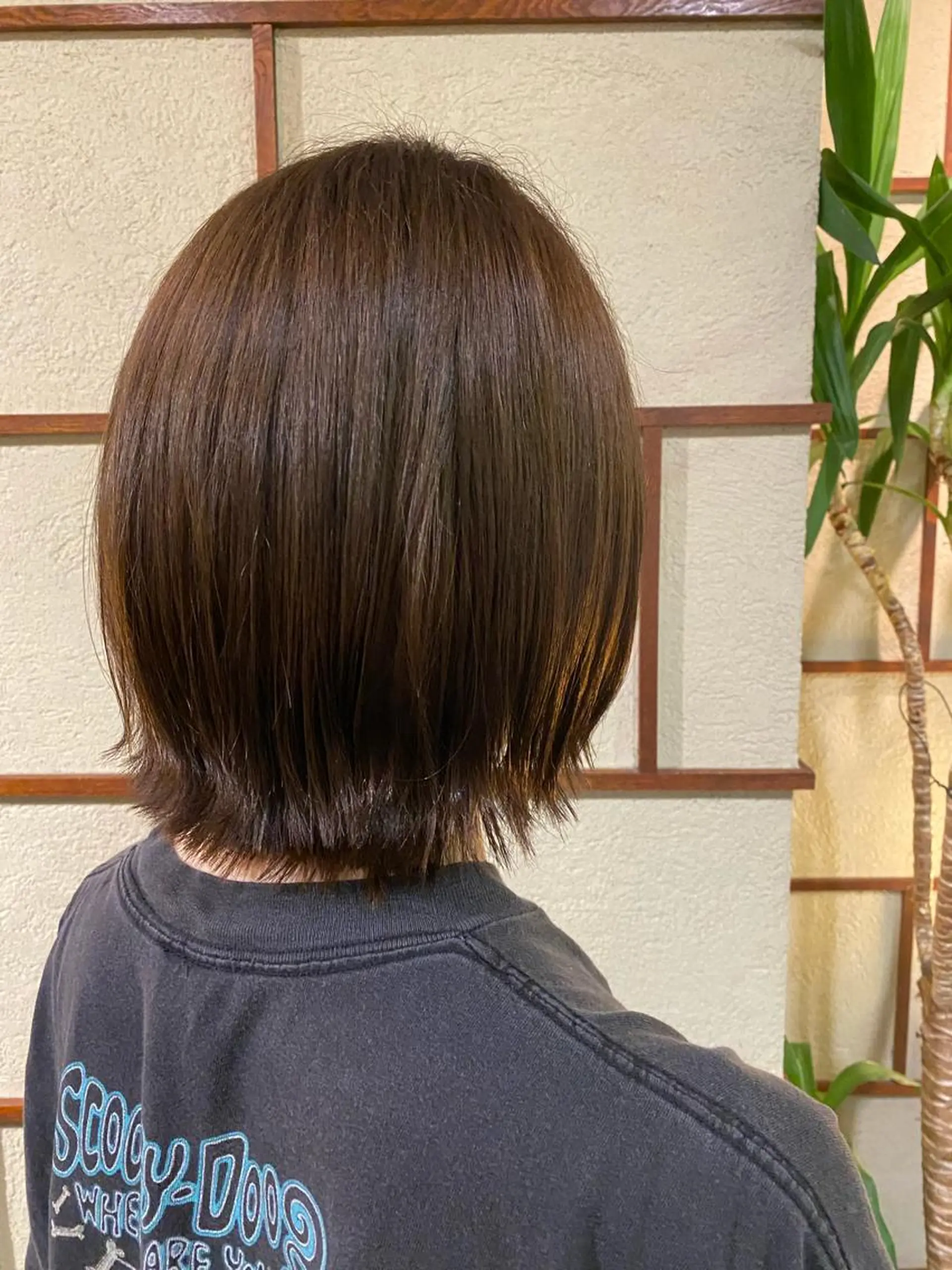 ミディアム 白井 雅美のヘアスタイル
