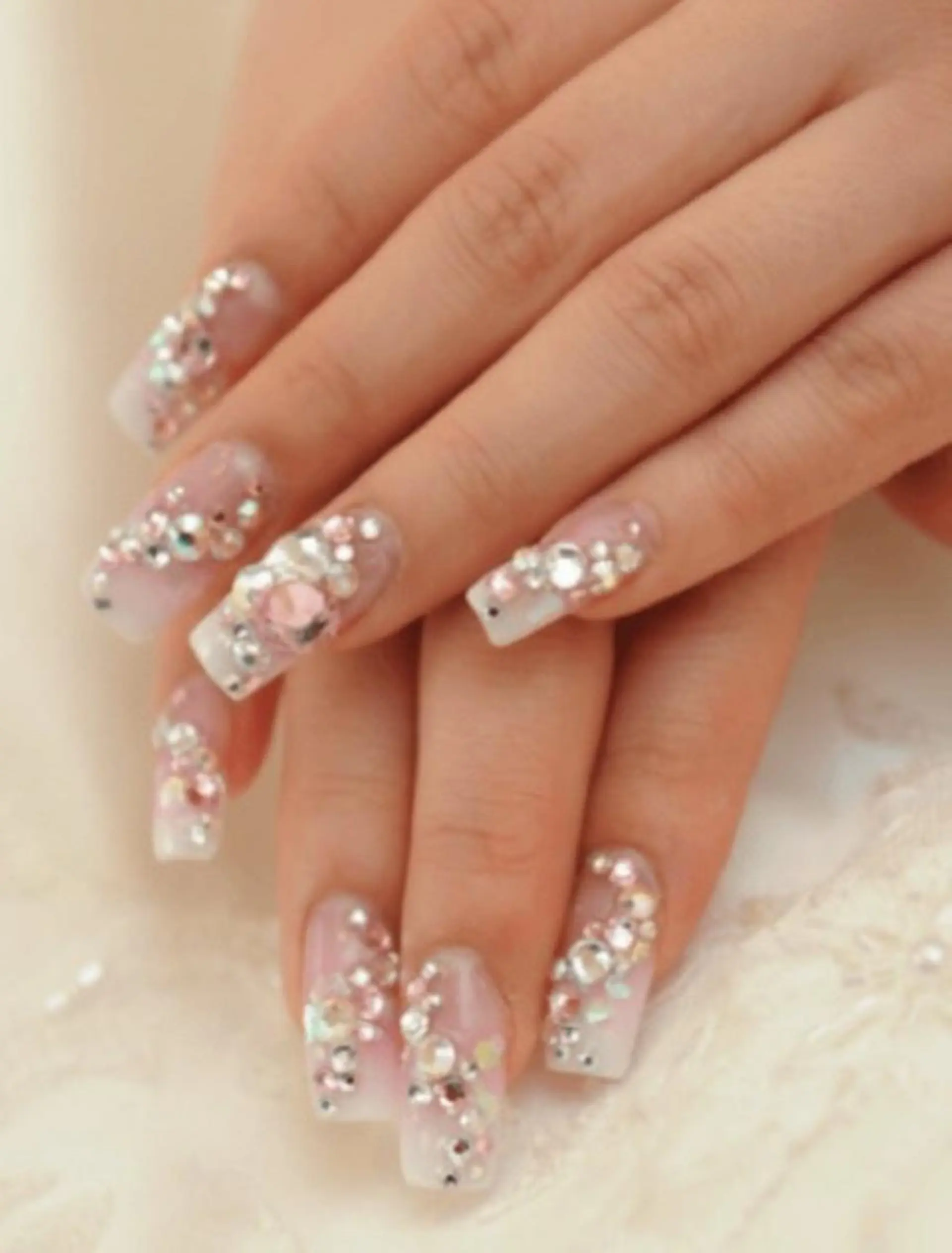 ネイル ネイルサロングレイス所属・nailsalong graceのネイルデザイン