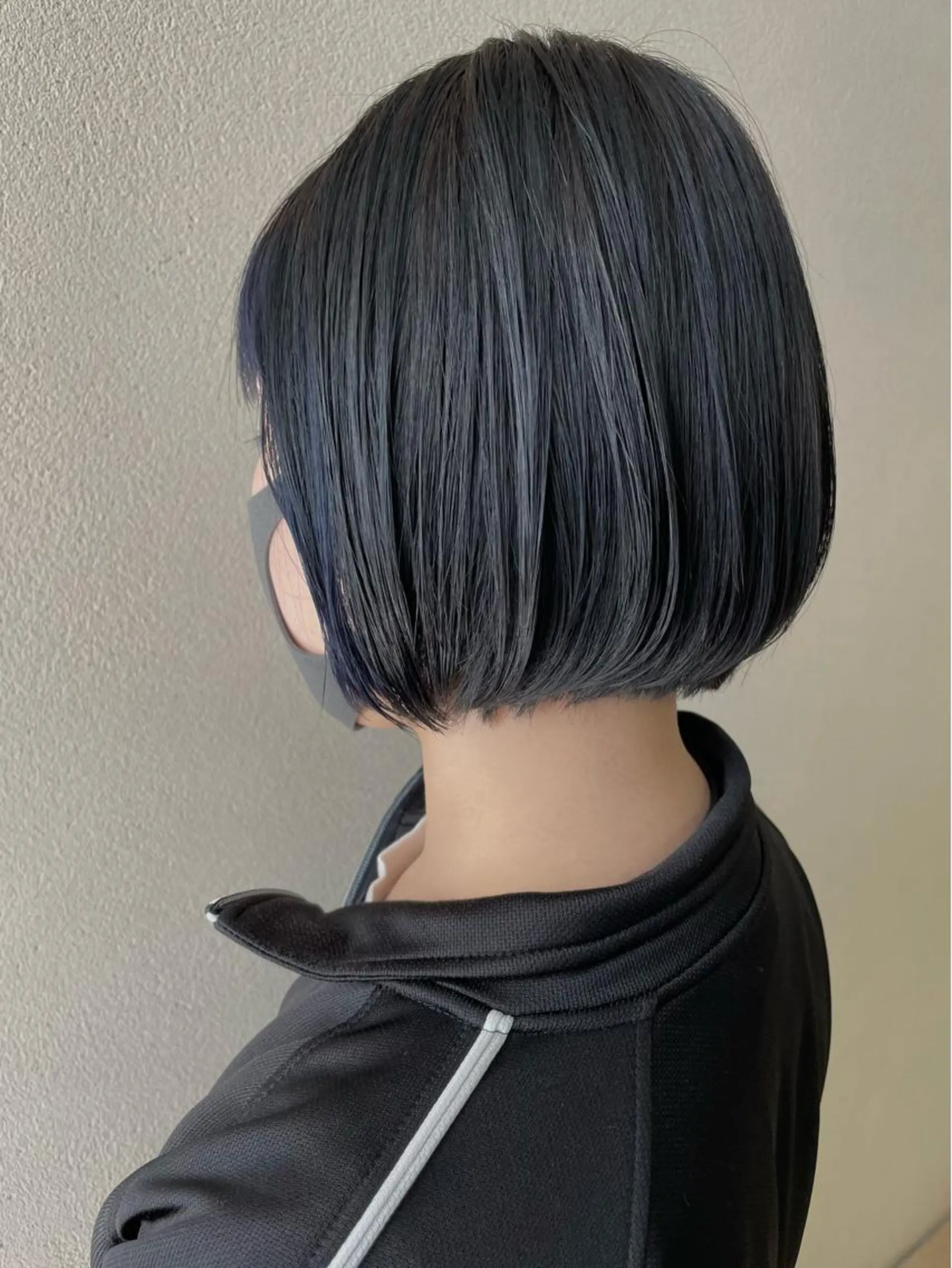 ショート ボブ レイヤーカット 沢田 瞳のヘアスタイル