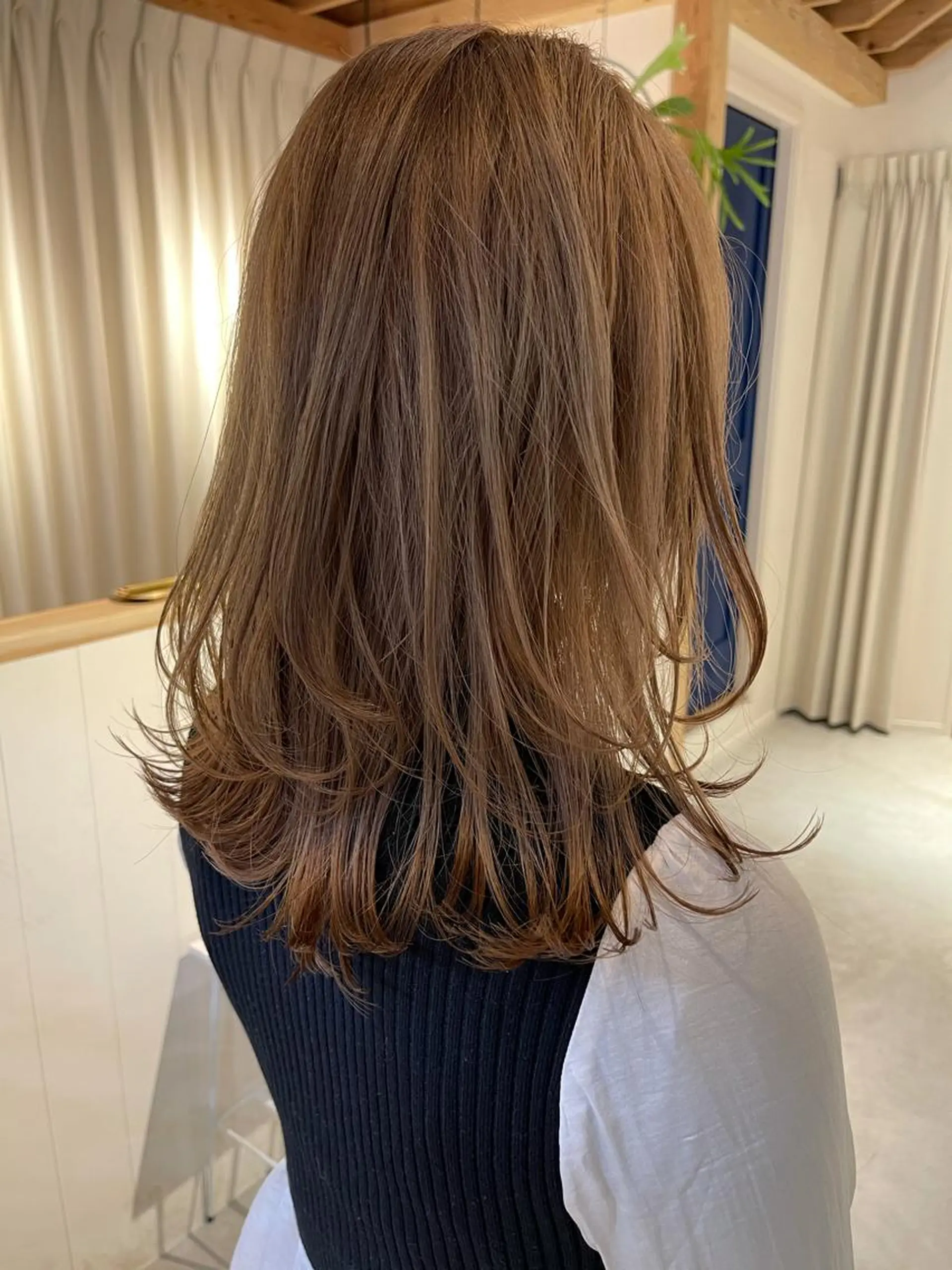 ミディアム カット ヘアカラー トリートメント 錦糸町カットの匠 AKIRA店長のヘアスタイル
