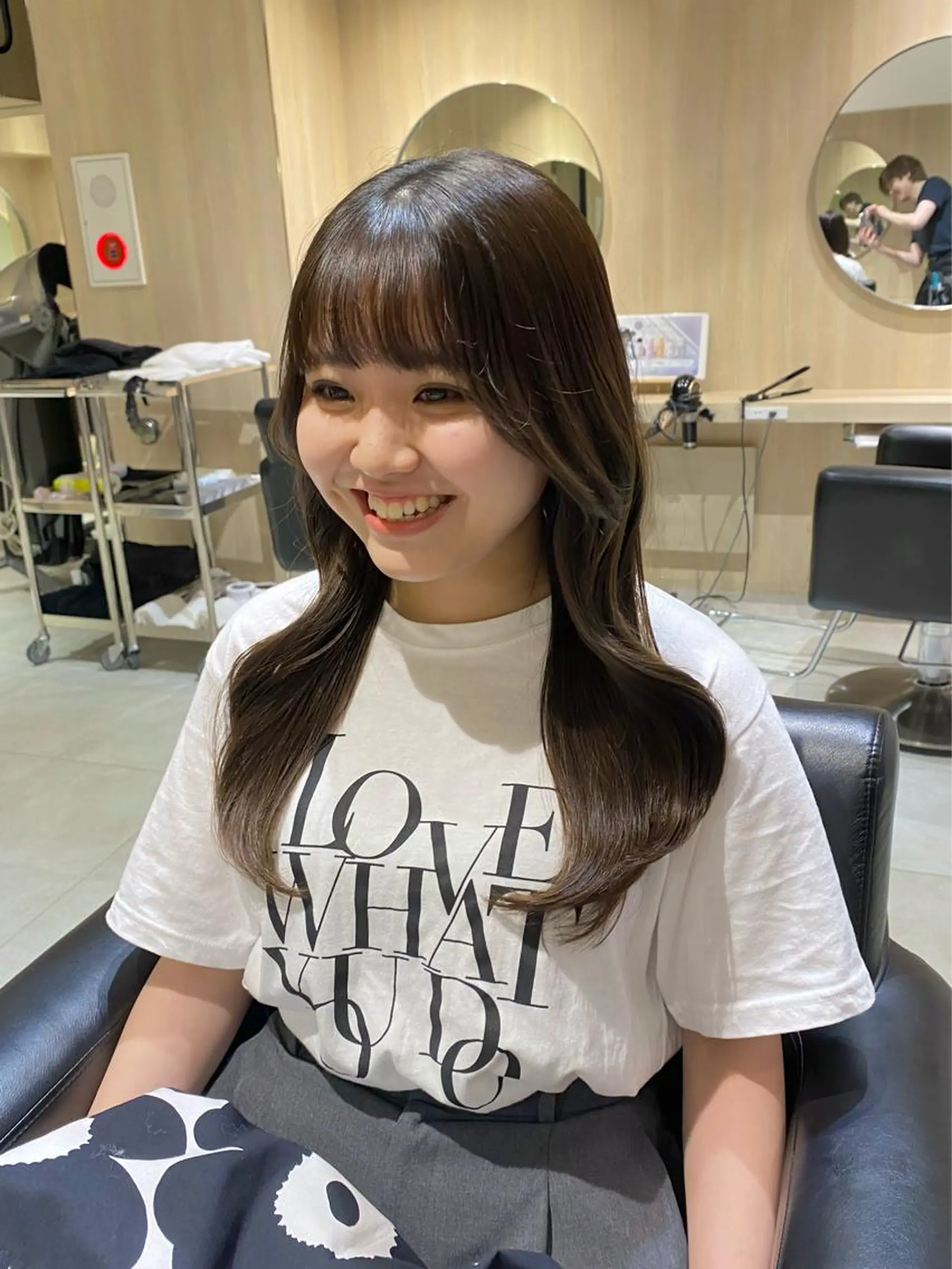 ロング カット ヘアカラー トリートメント 荒谷 薫のヘアスタイル