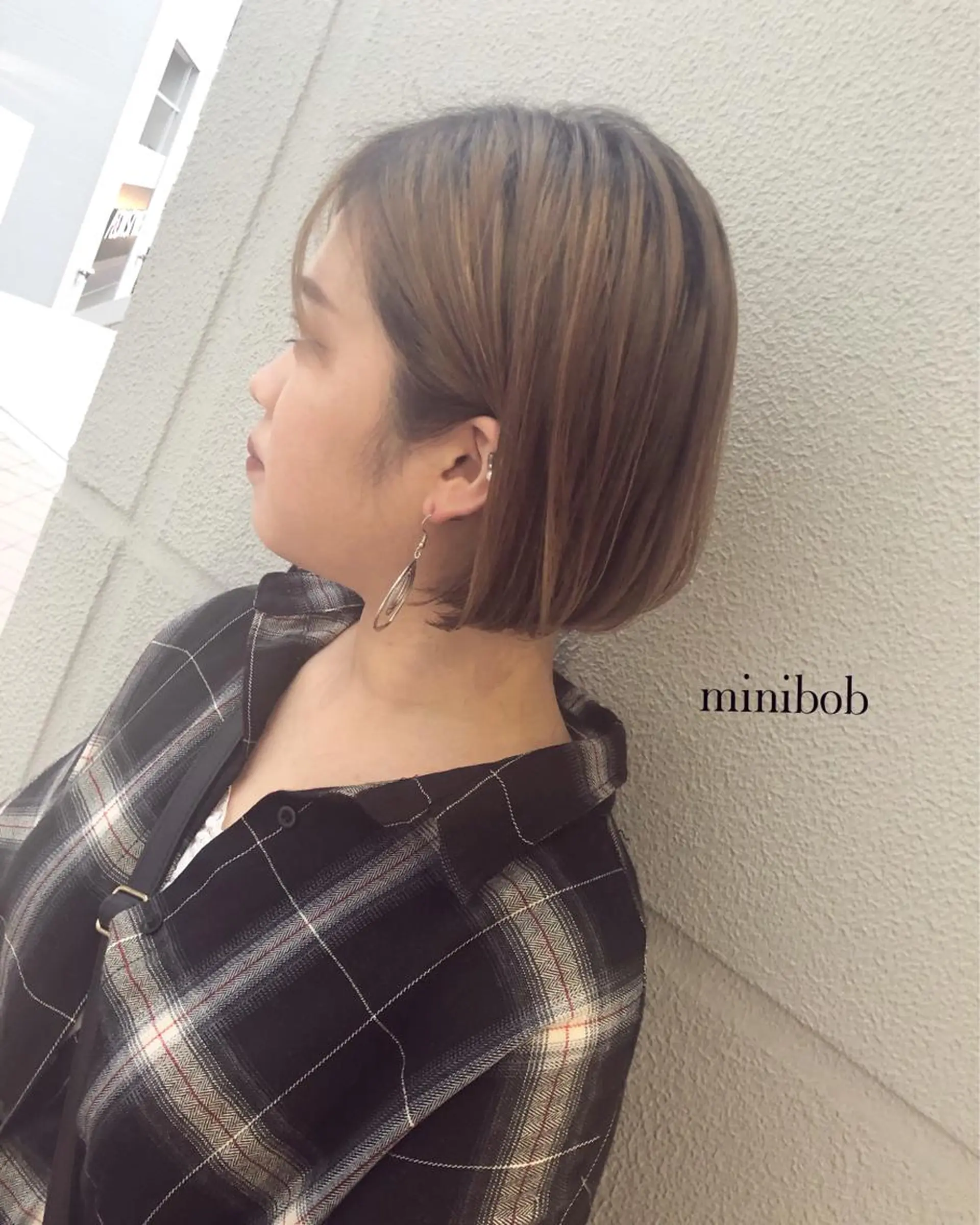 ショート 岸川 恭子のヘアスタイル