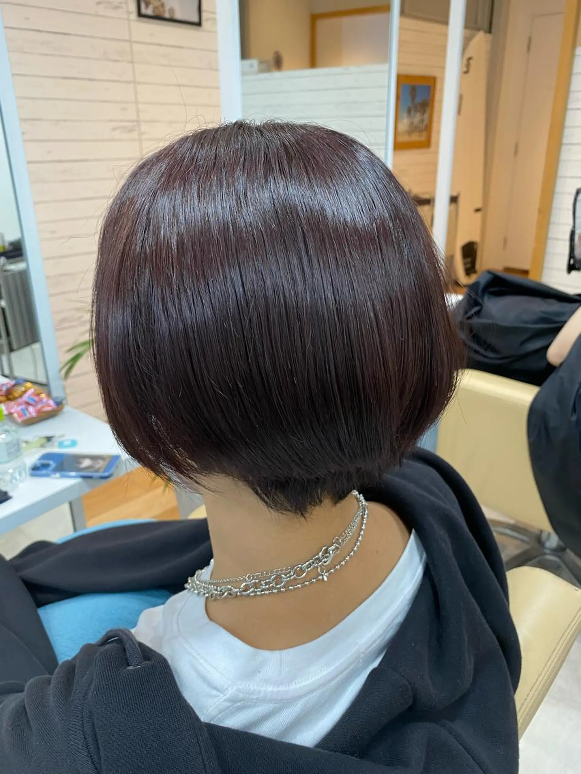 ショート ヘアカラー トリートメント 荒木 たけるのヘアスタイル