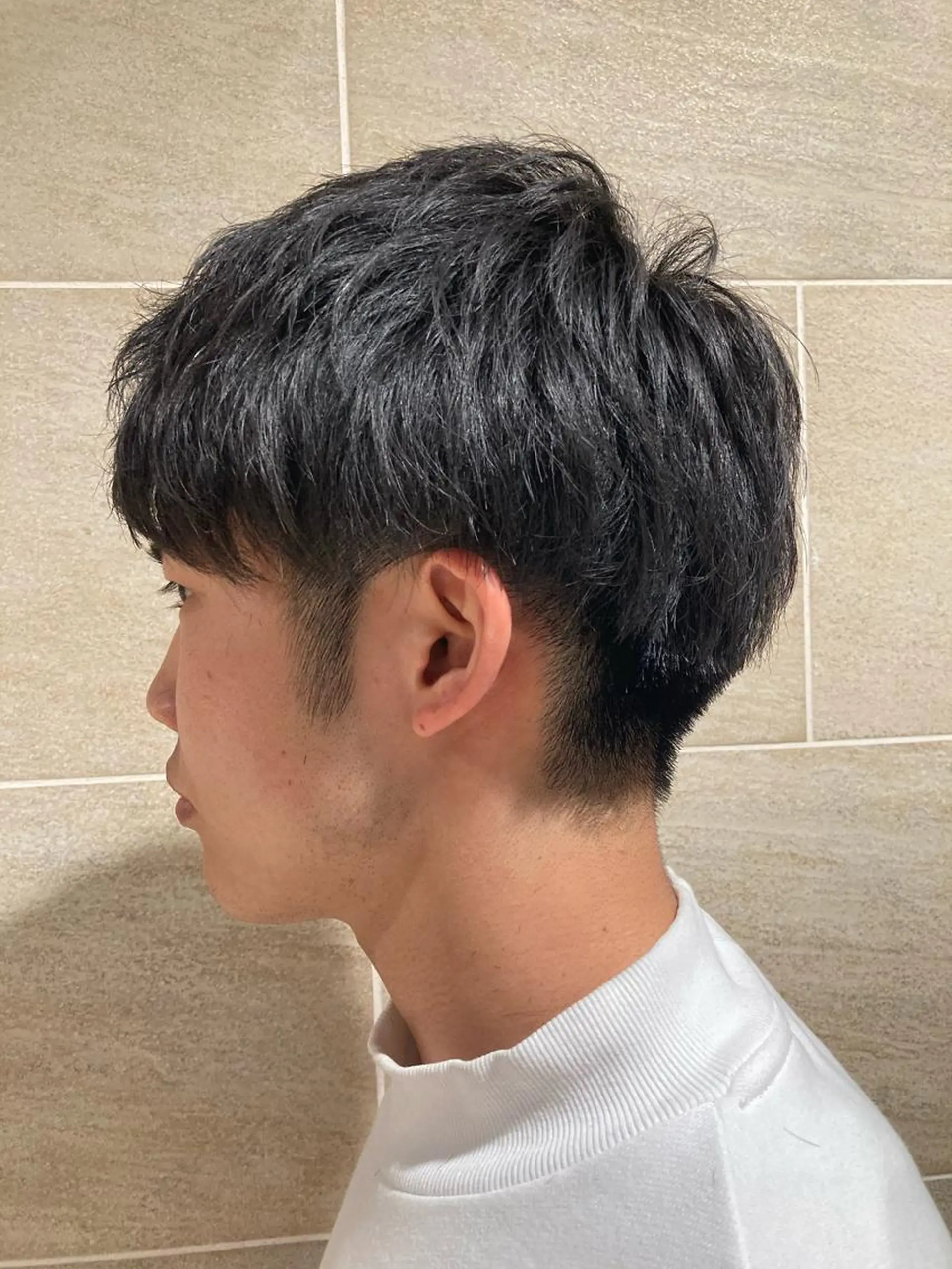 ショート メンズ マッシュ ツーブロック 刈り上げ 宮原 佳苗のヘアスタイル