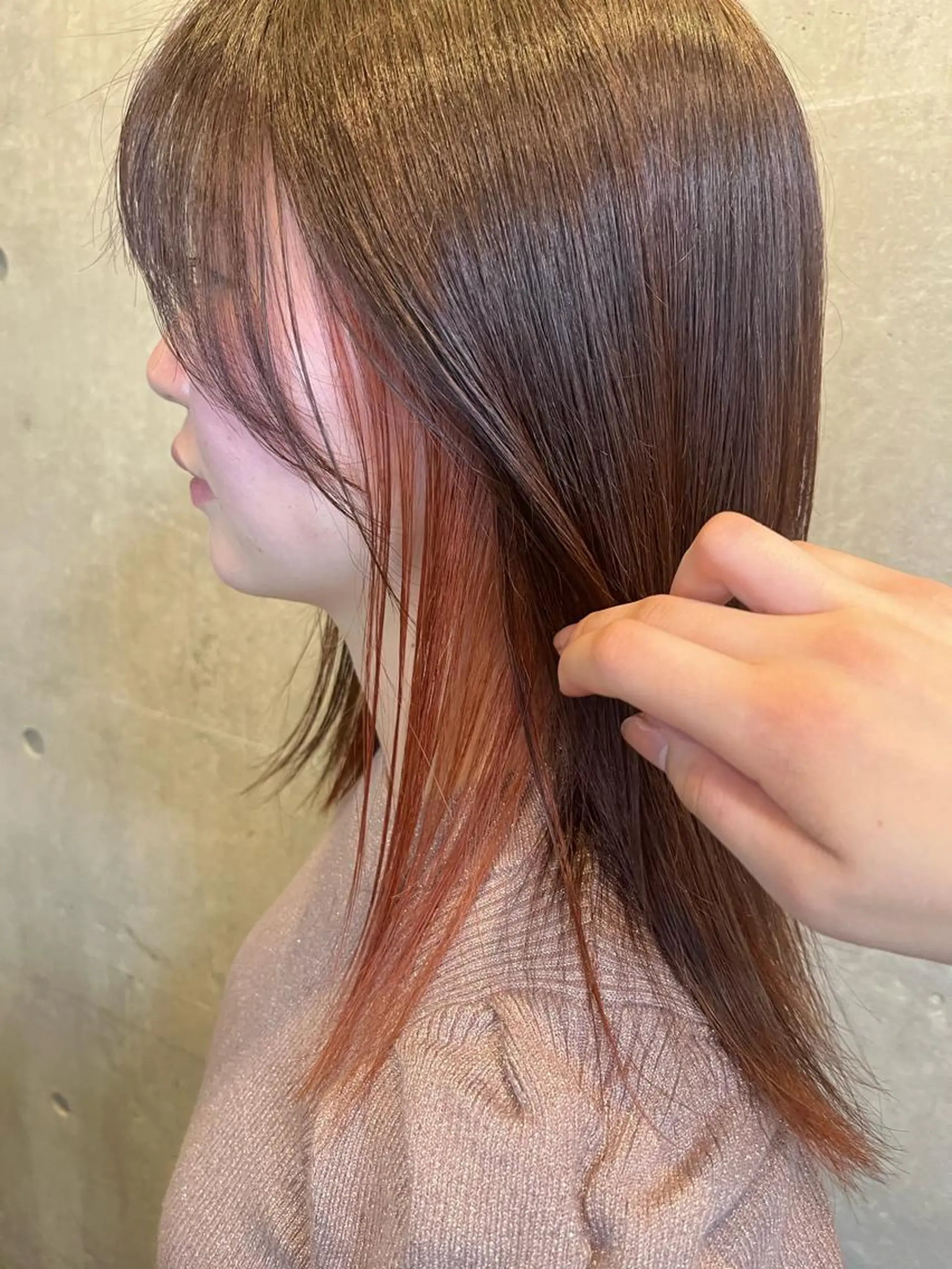 セミロング カラー ヘアカラー オリーブ/グレージュ 💐🤍理保のヘアスタイル