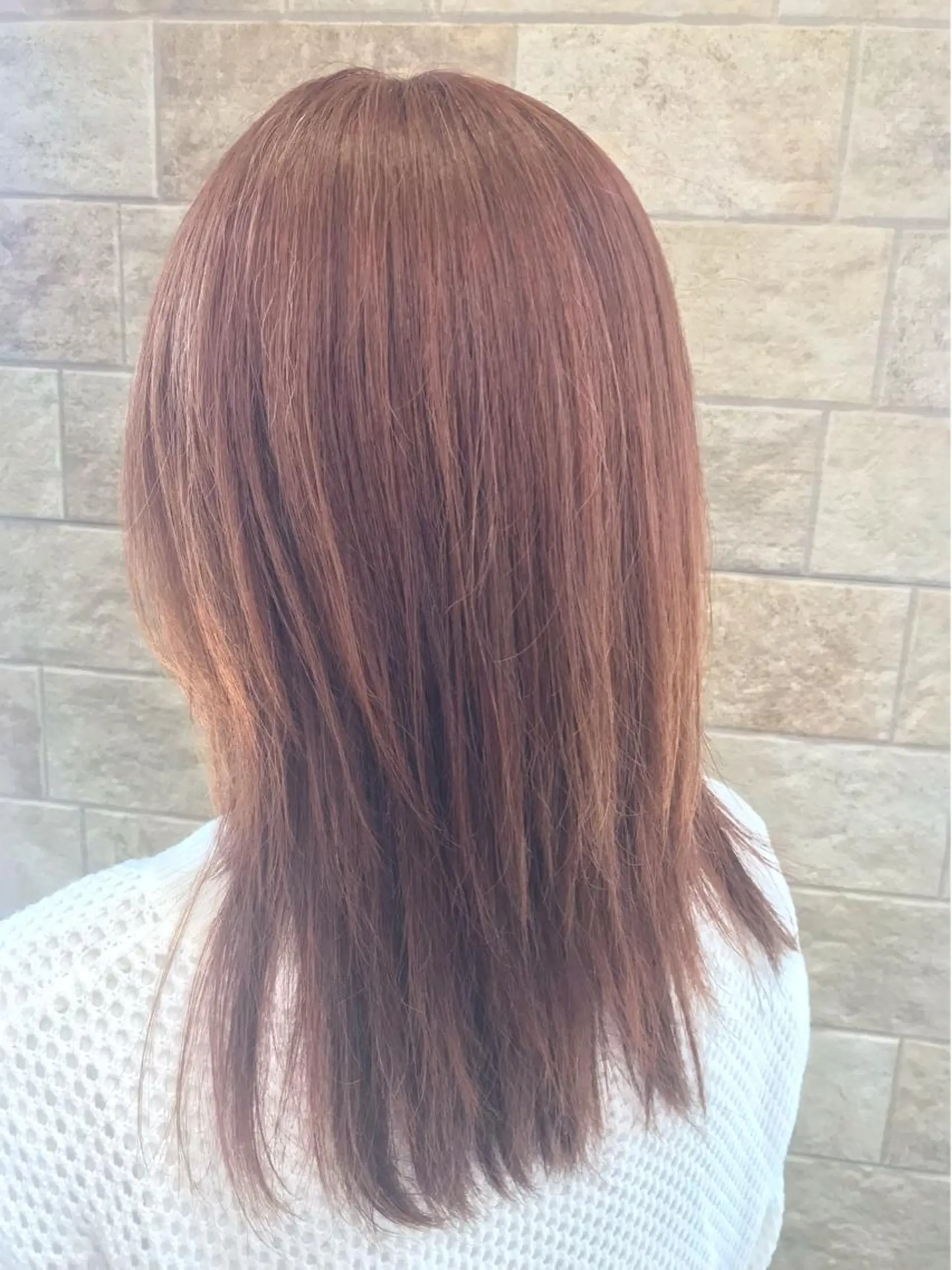 セミロング カラー ブリーチ ブラウンカラー ブリーチなしカラー ピンクカラー ピンクブラウン SEA BELLE YASUのヘアスタイル
