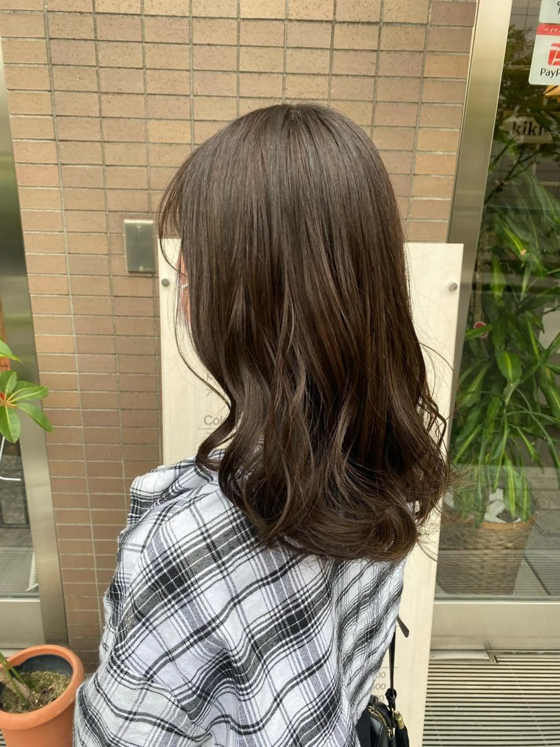 セミロング ELEN 新百合ヶ丘のヘアスタイル