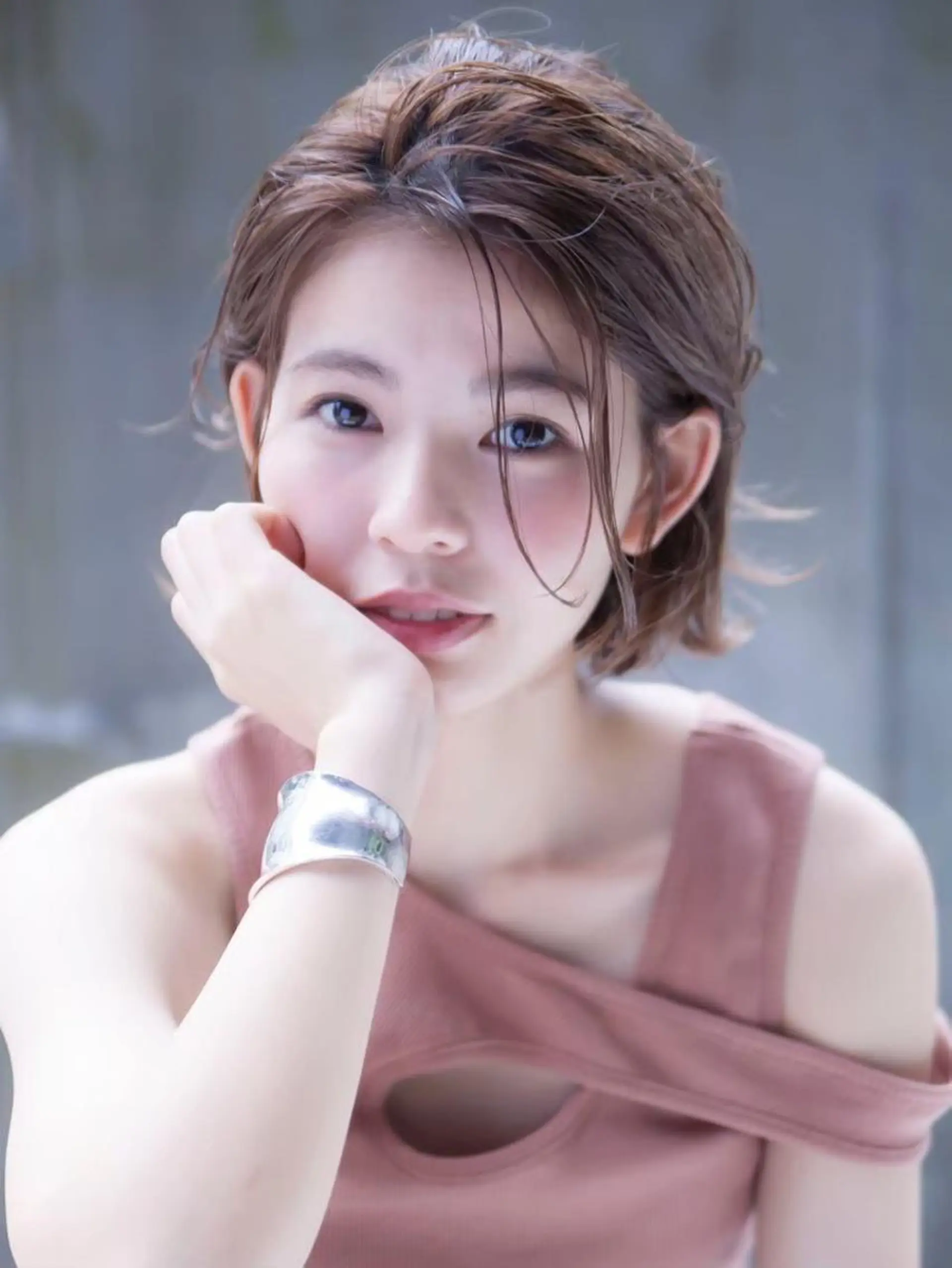 ショート ラベンダーベージュ カット ヘアカラー トリートメント ヘッドスパ ヘアセット 山口 竣也のヘアスタイル