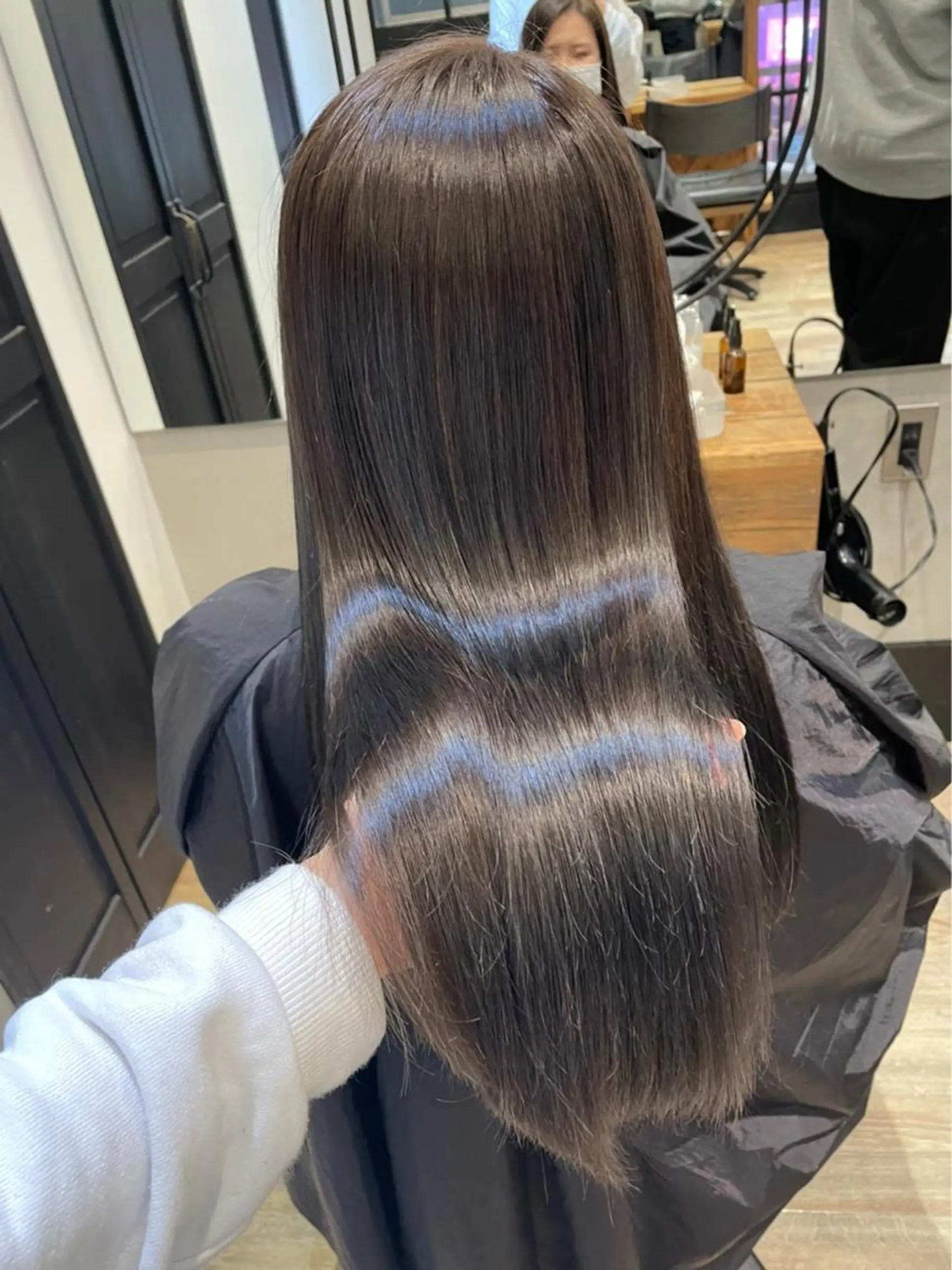 セミロング トリートメント カット ヘアカラー トリートメント HAVANA MIZUKIのヘアスタイル