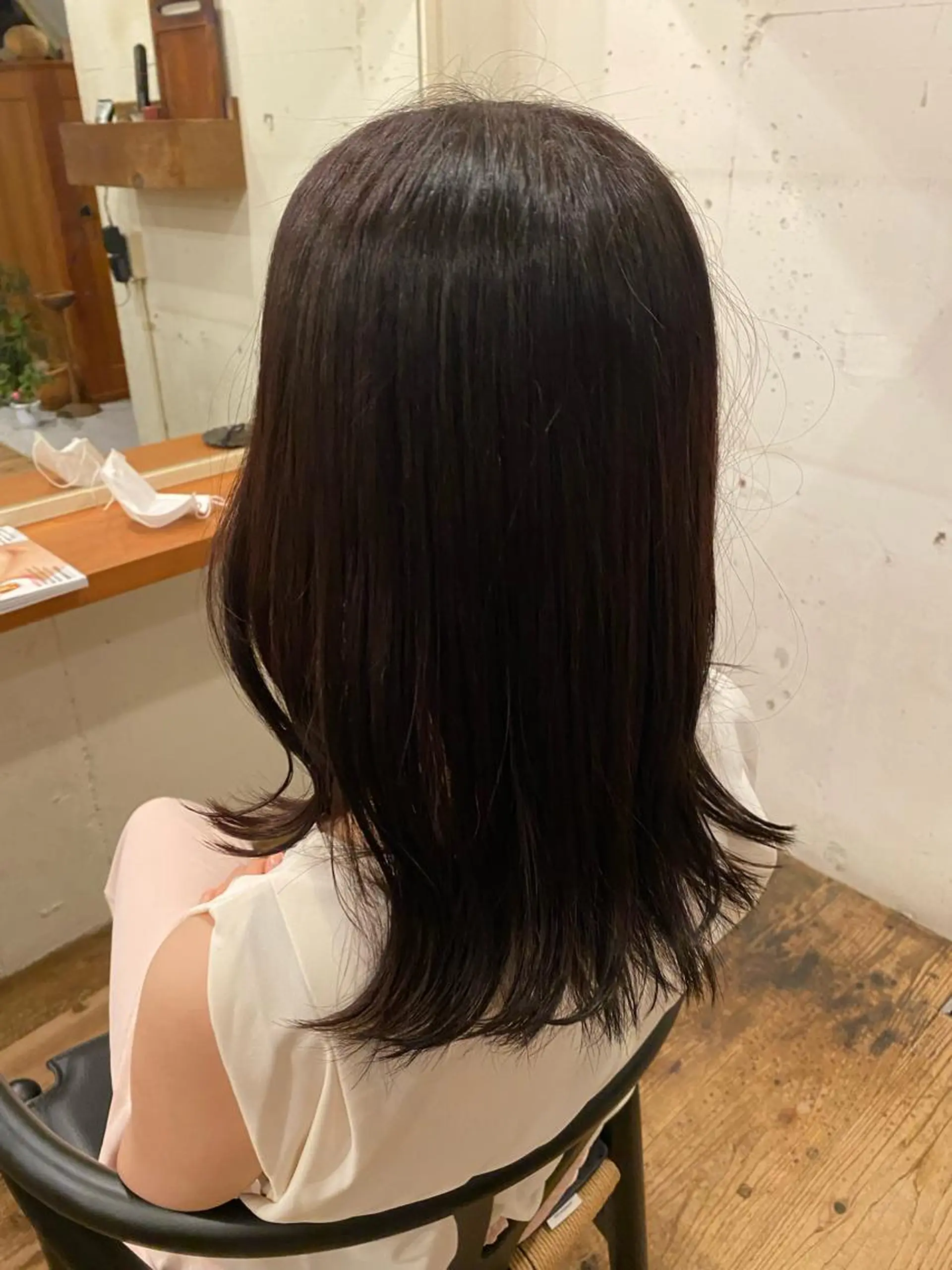セミロング カラー ココカラヘアー所属・福島 優夢のヘアスタイル