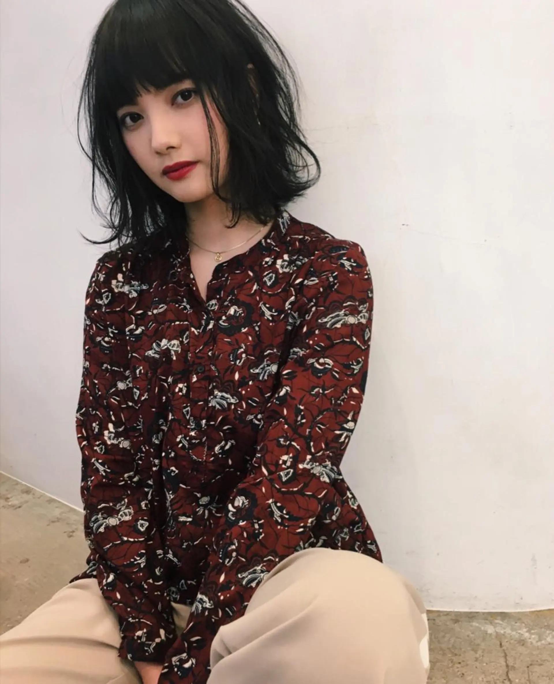 ミディアム パーマ 顔周りカット カット パーマ 吉川　ミチオ 【SHIKIO】のヘアスタイル