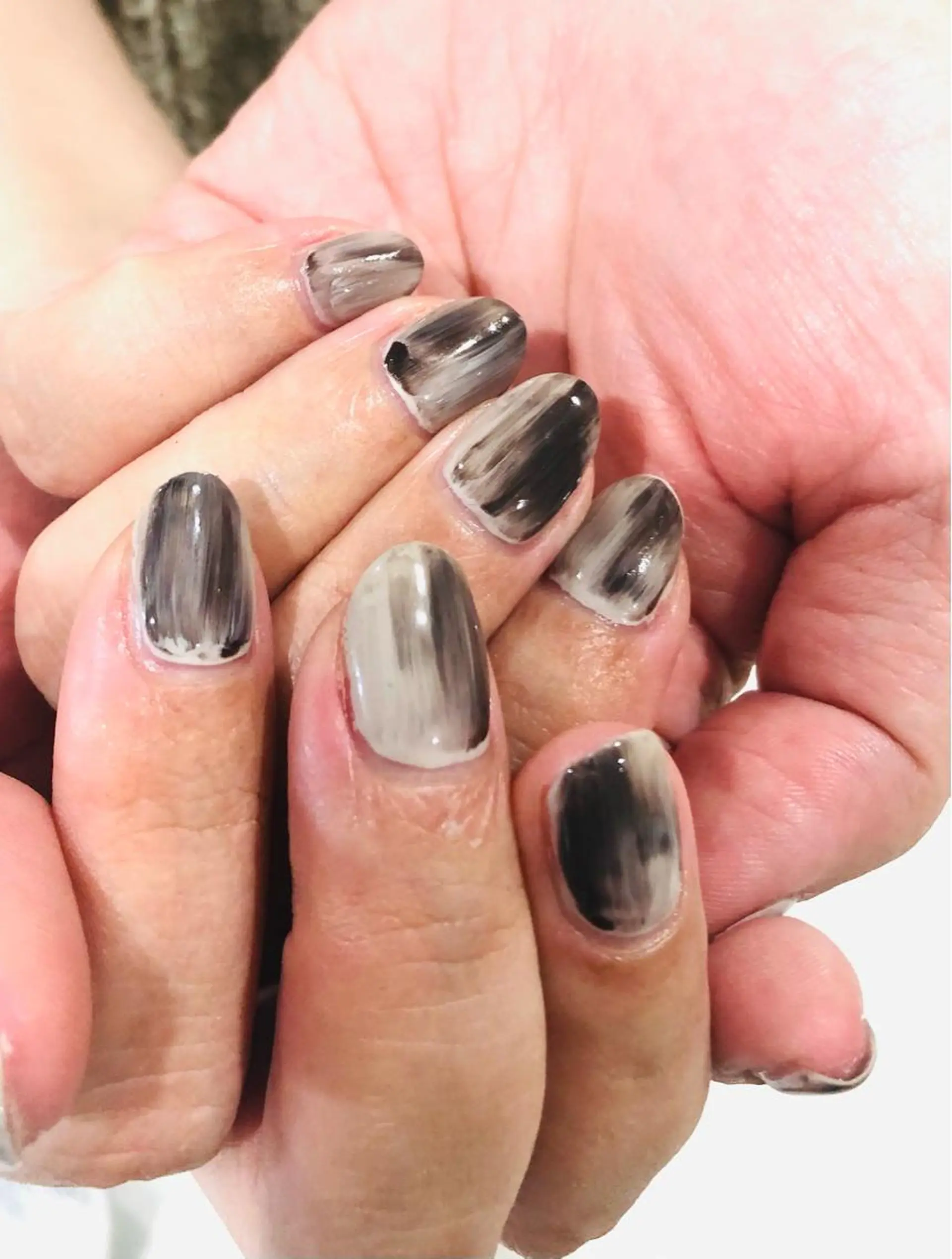 ネイル ニュアンスネイル H3(エイチスリー)所属・H3 hitoのネイルデザイン