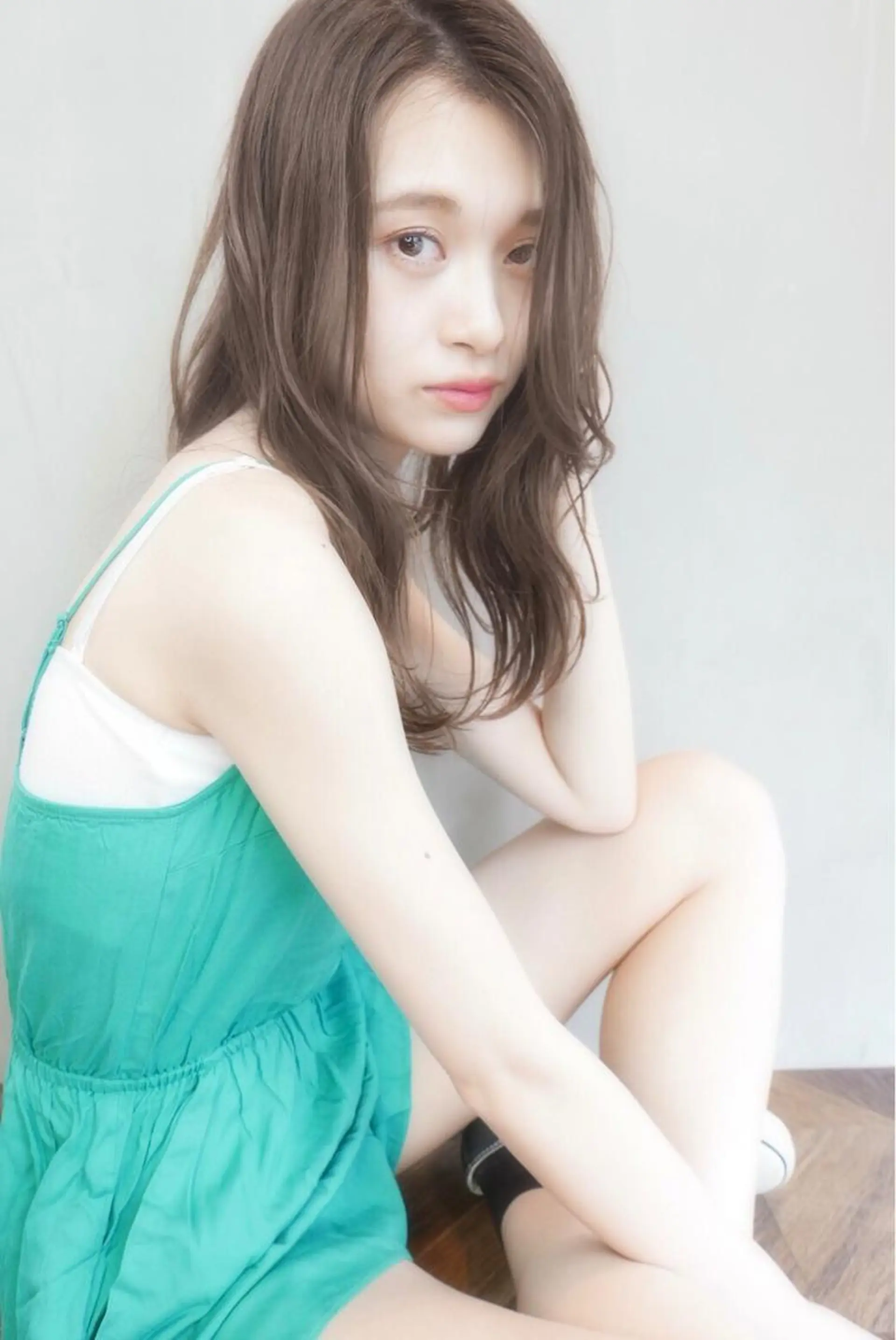 ロング カラー 遠藤 眞実のヘアスタイル