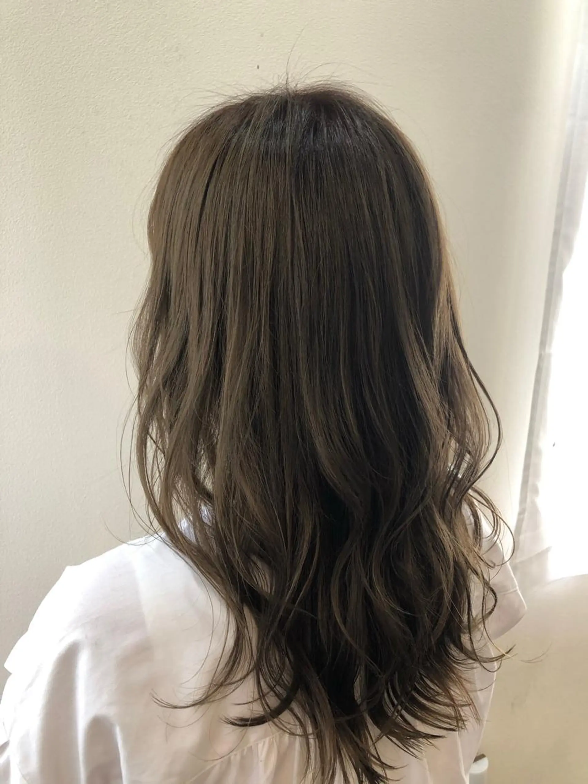 セミロング カラー ヘアカラー トリートメント 青山 早希🐾のヘアスタイル