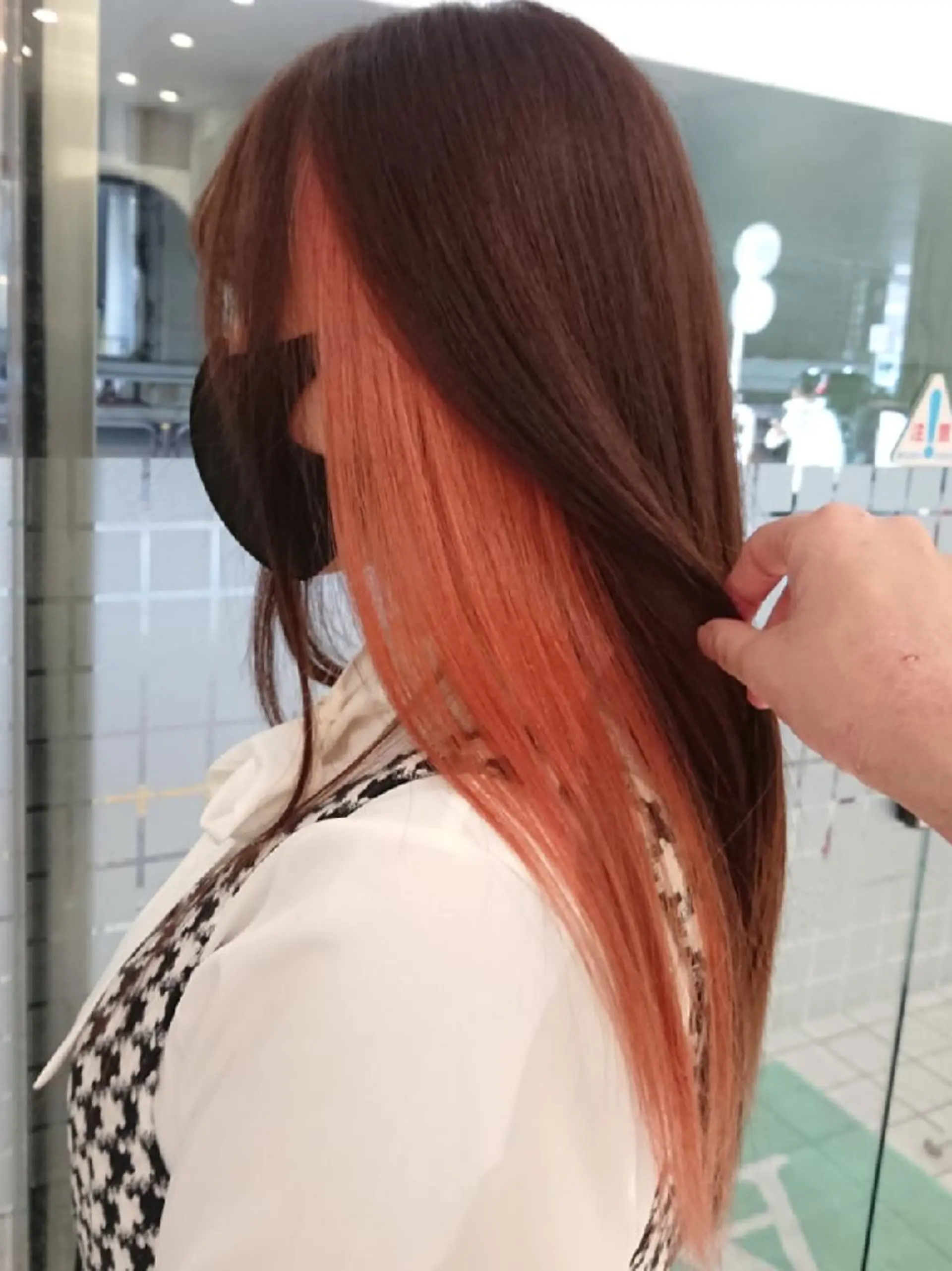 ロング カラー ブリーチ ケアブリーチ インナーカラー ピンクカラー あらげ 🌈推しカラー🌈ᵕのヘアスタイル