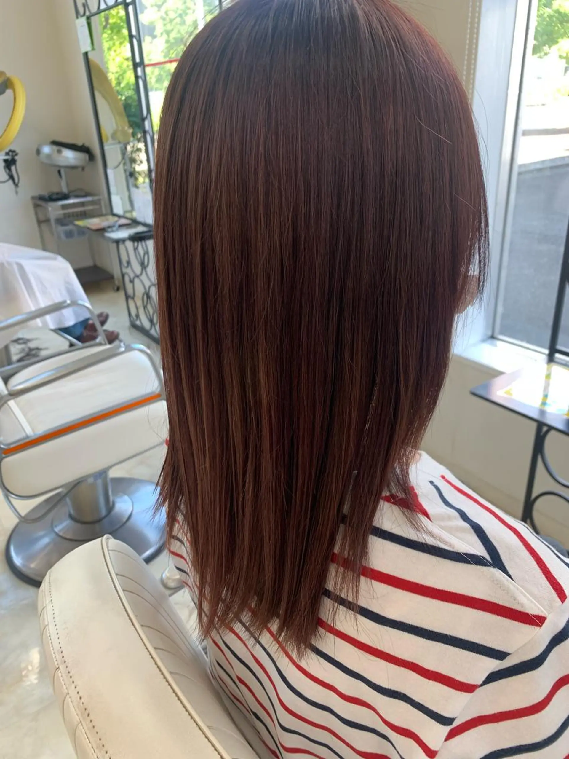 ミディアム カラー ブラウンカラー ピンクカラー ピンクブラウン レイヤーカット Rapt.HAIR所属・Rapt.HAIR 中村 知里のヘアスタイル