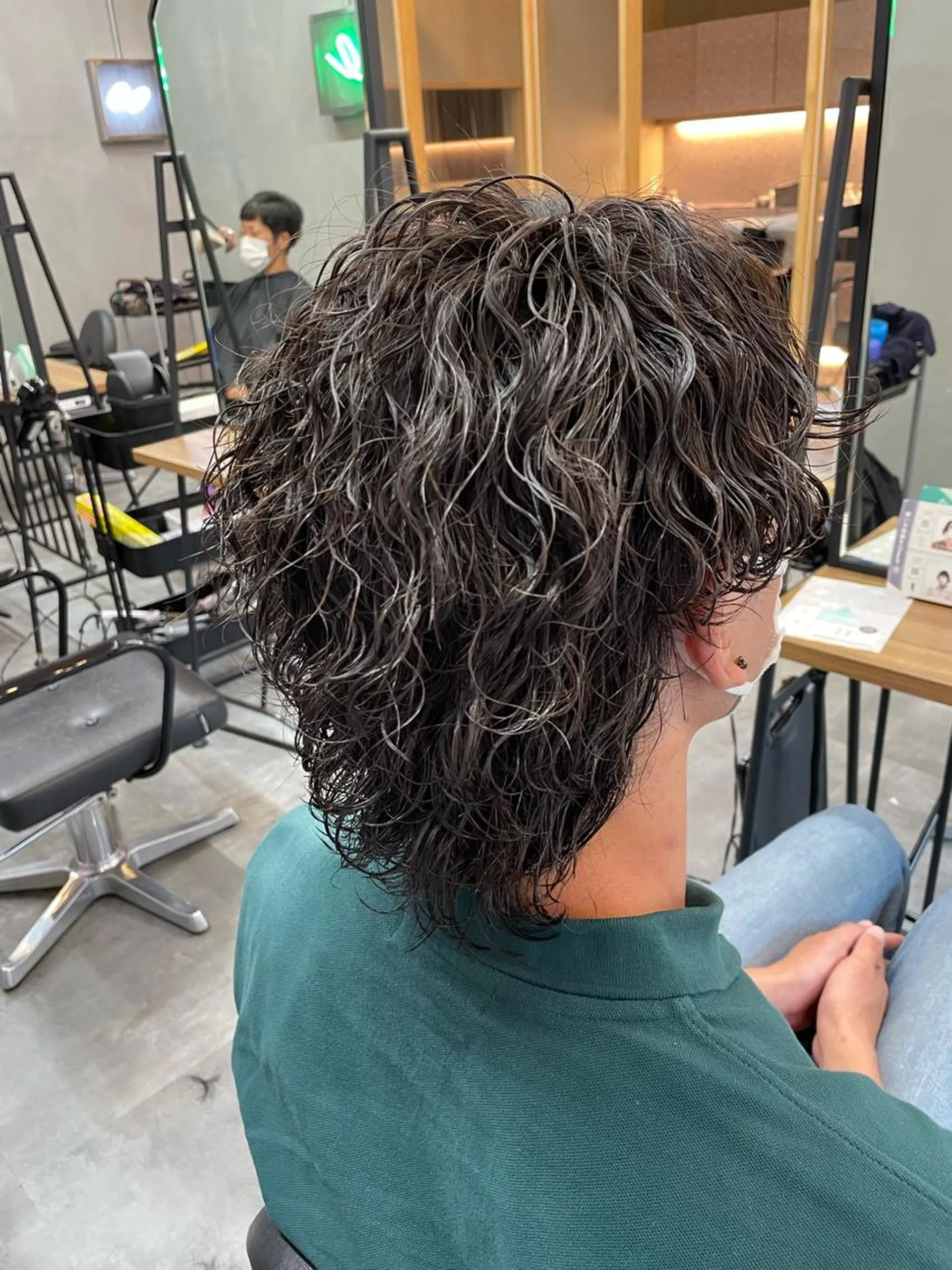 ショート ウルフカット ANGELICA💎 ショウゴのヘアスタイル