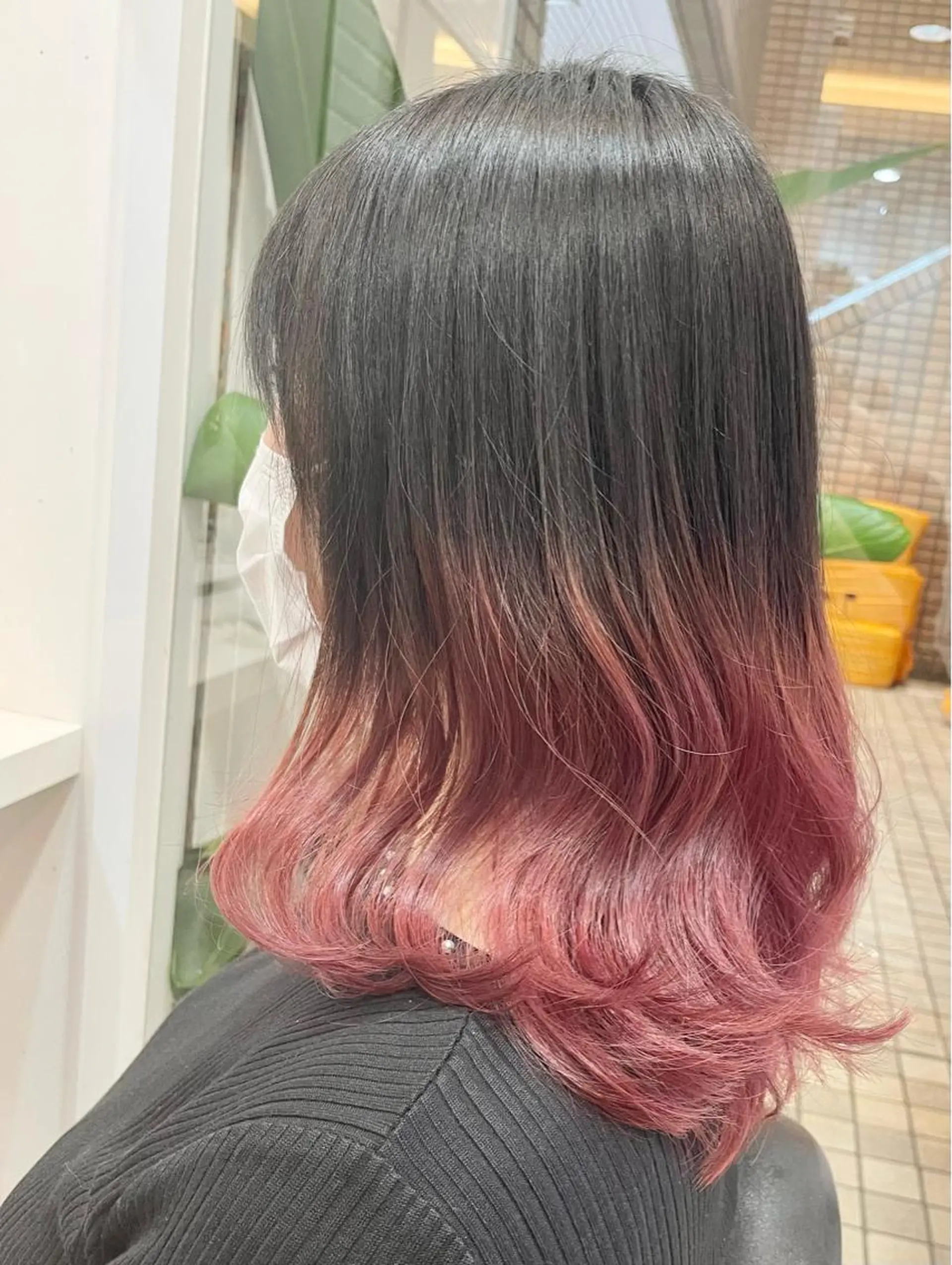 セミロング カット ヘアカラー トリートメント 髪質改善✨ レイヤー得意🌈のヘアスタイル