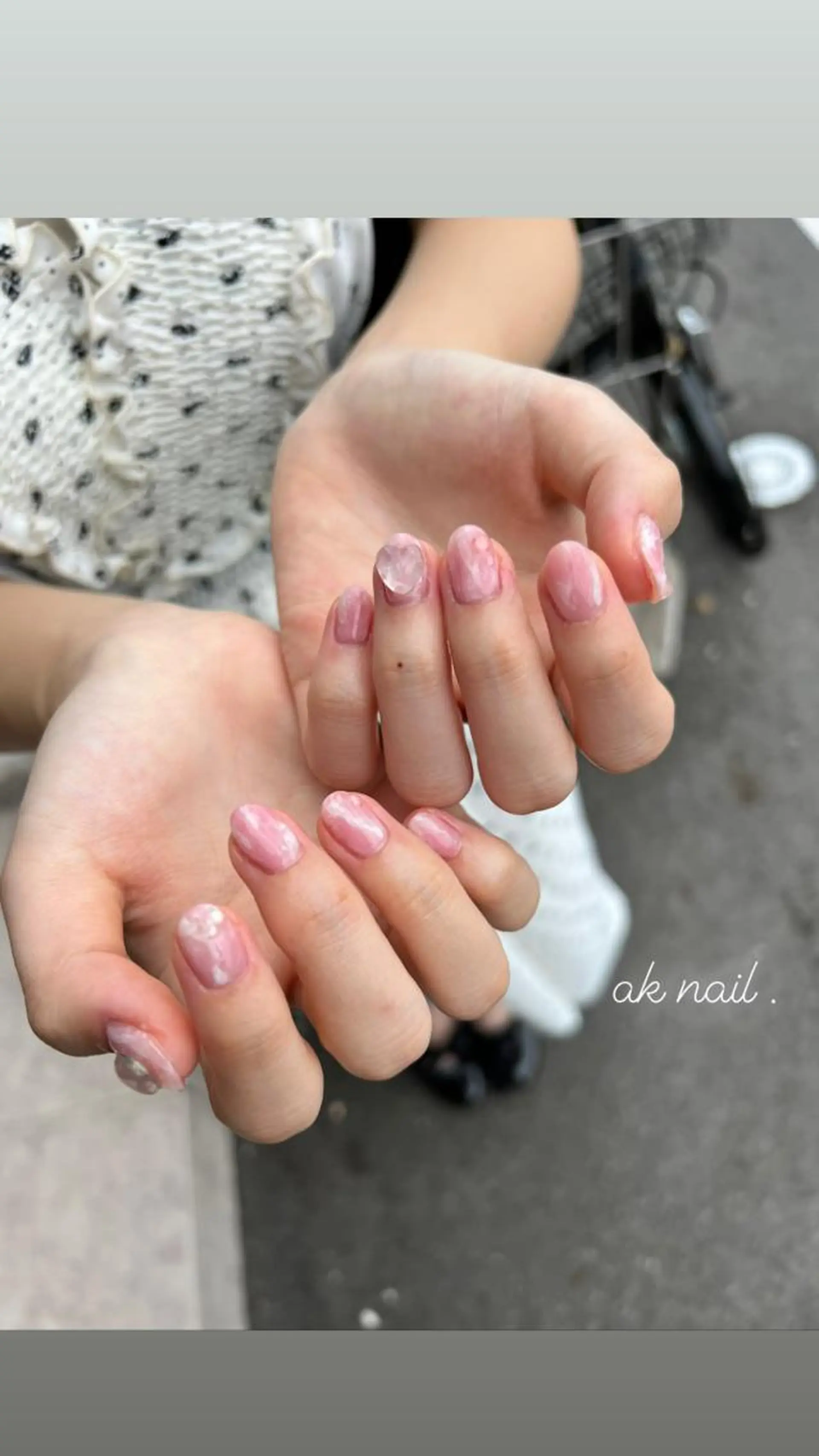 ネイル ピンク ホワイト ハンドネイル ak nail .のネイルデザイン