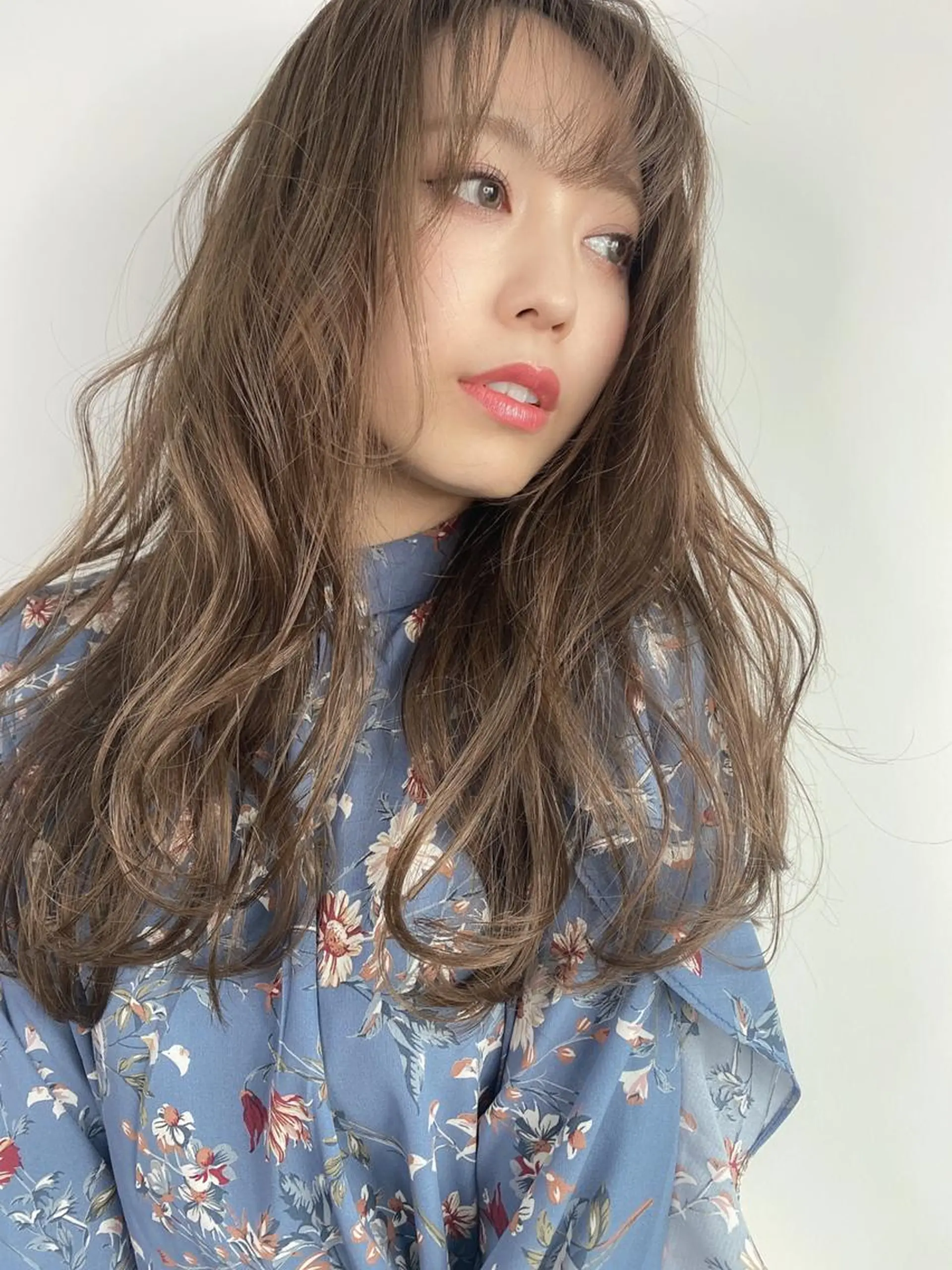 ロング レイヤーカット ロング ルービック 奈良のヘアスタイル