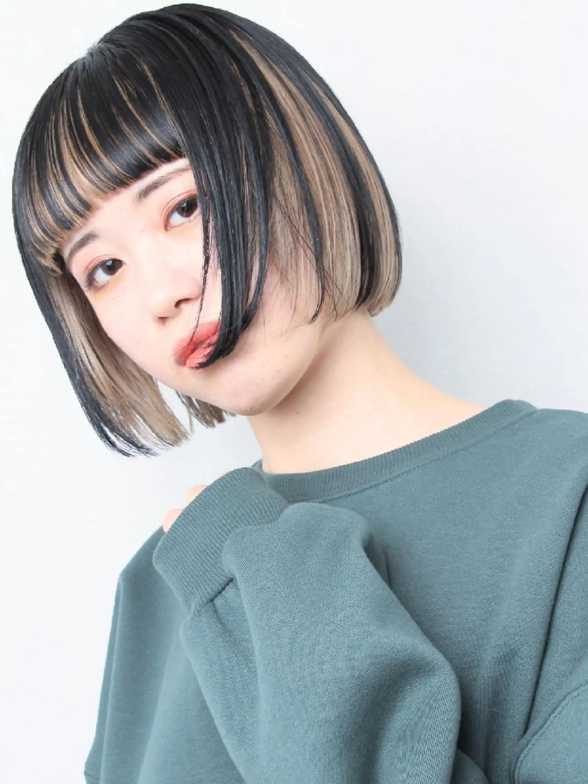カラー ヘアアレンジ ヘアカラー 心斎橋難波美容室店長 ディレクター中尾 祐のヘアスタイル