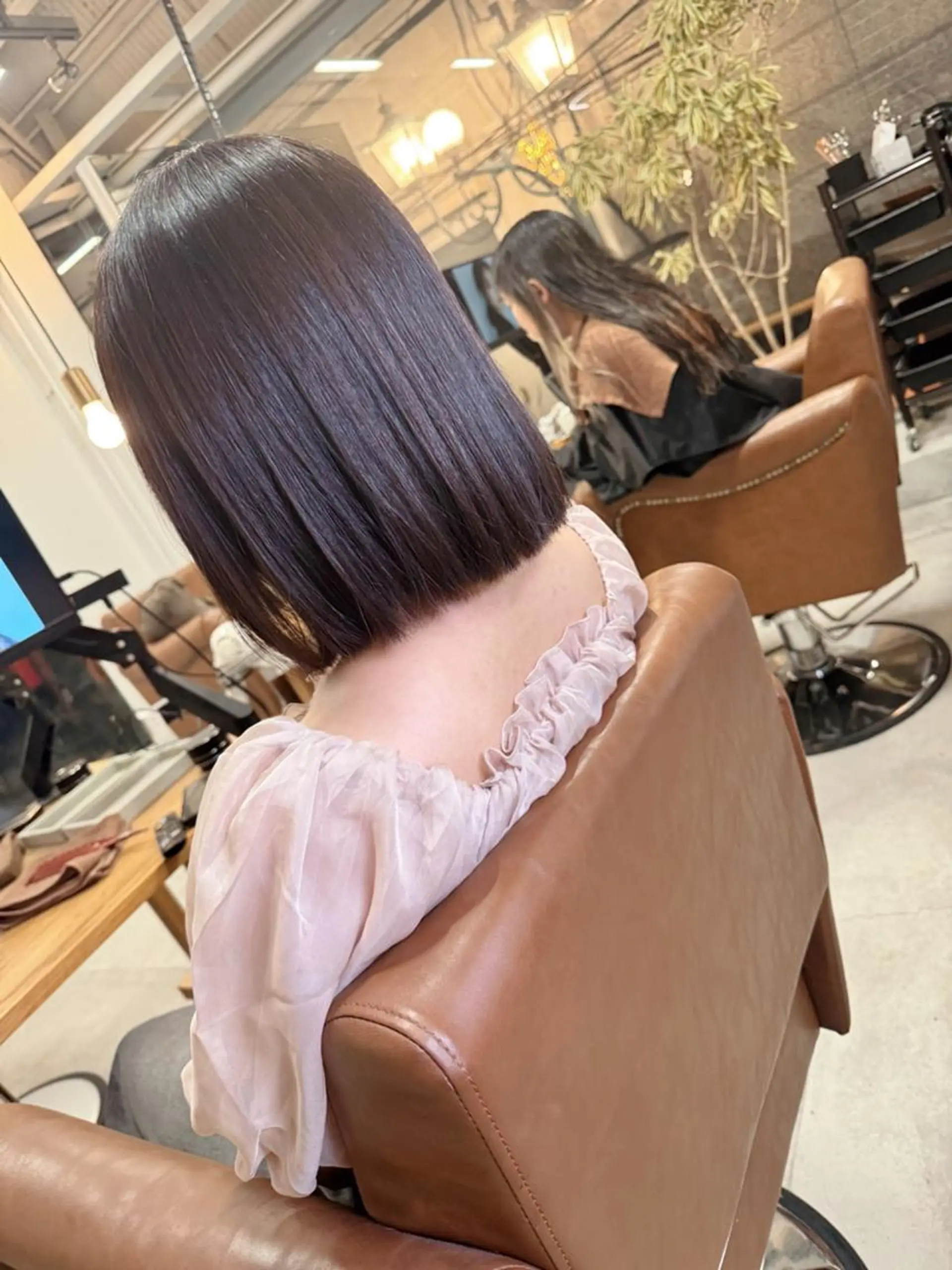 ショート カット ヘアカラー トリートメント 髪質改善カラー特化 ルイス奈良のヘアスタイル
