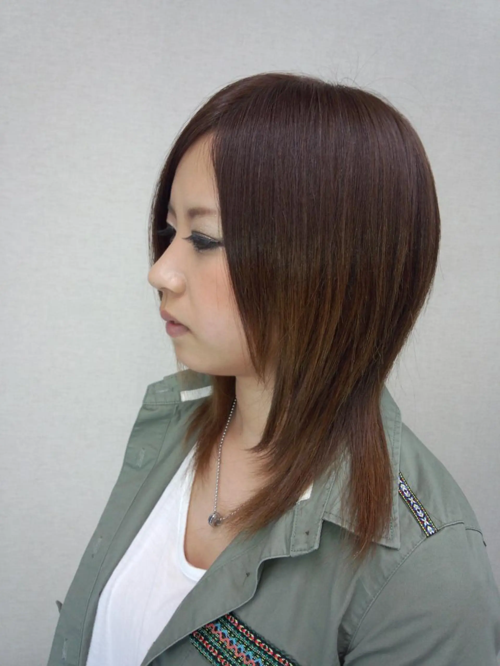 ミディアム カラー ハイトーンArphy 安蒜佑太のヘアスタイル