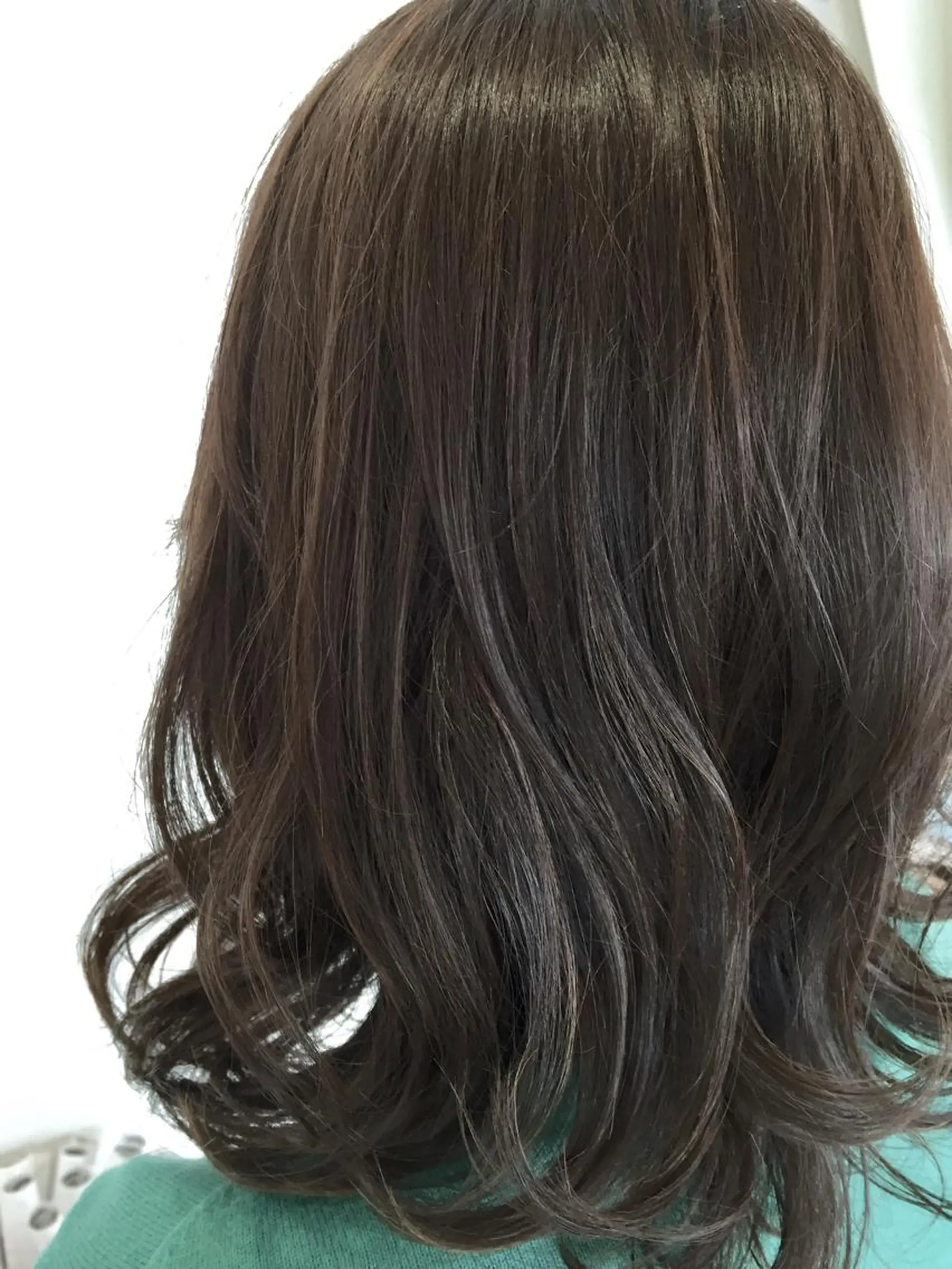 ミディアム カラー バレイヤージュ ハイライトカラー ハイライト レイヤーカット 「rita」 フルヤマ　ユウタのヘアスタイル
