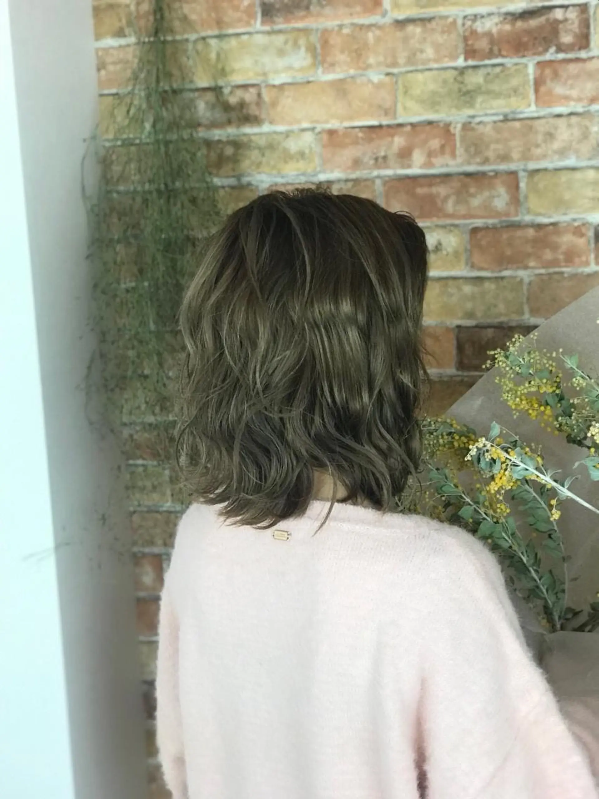セミロング カラー EARTH/A東川 優美のヘアスタイル