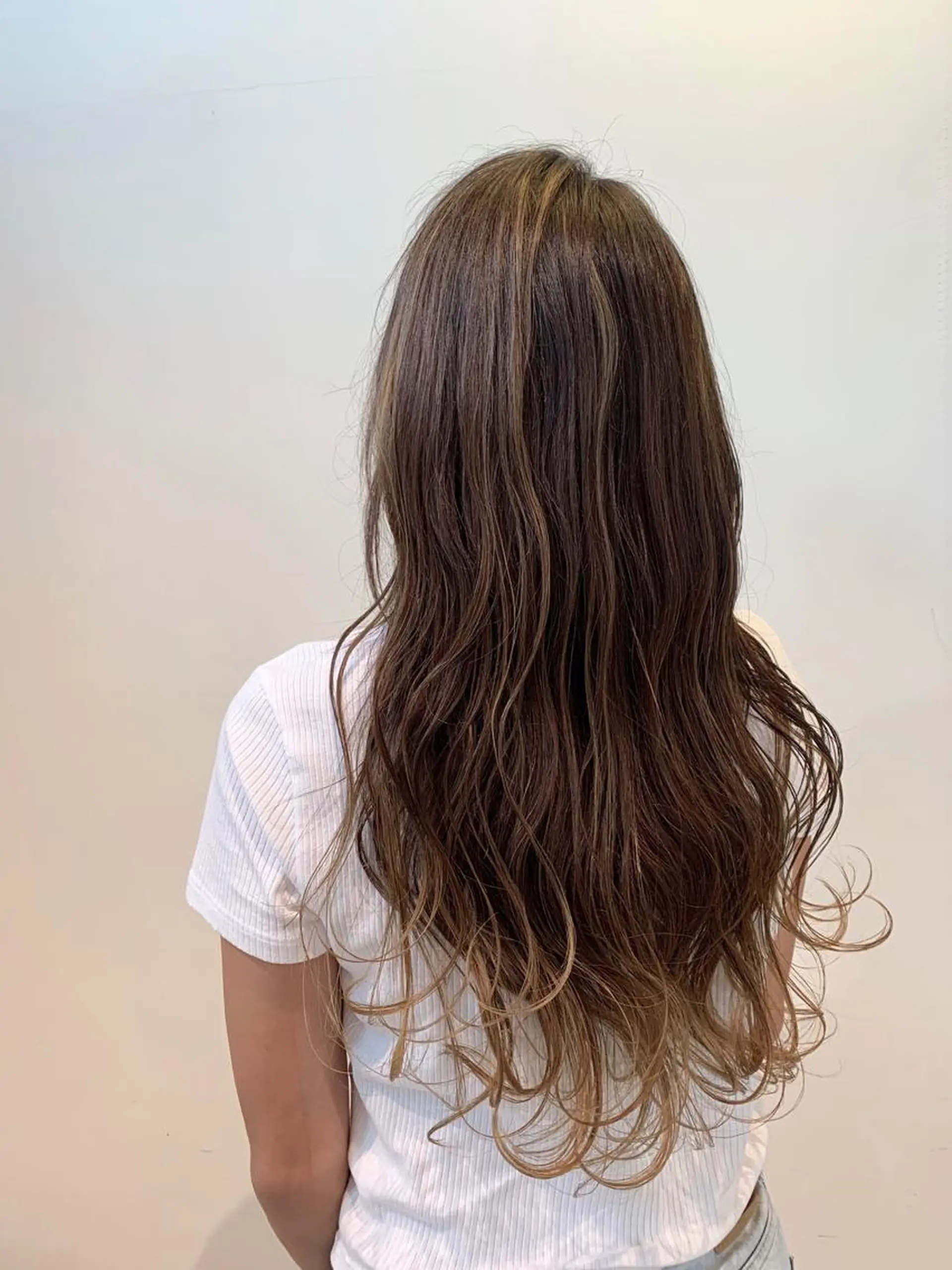 カラー カット ヘアカラー トリートメント ROUTE ルートのヘアスタイル
