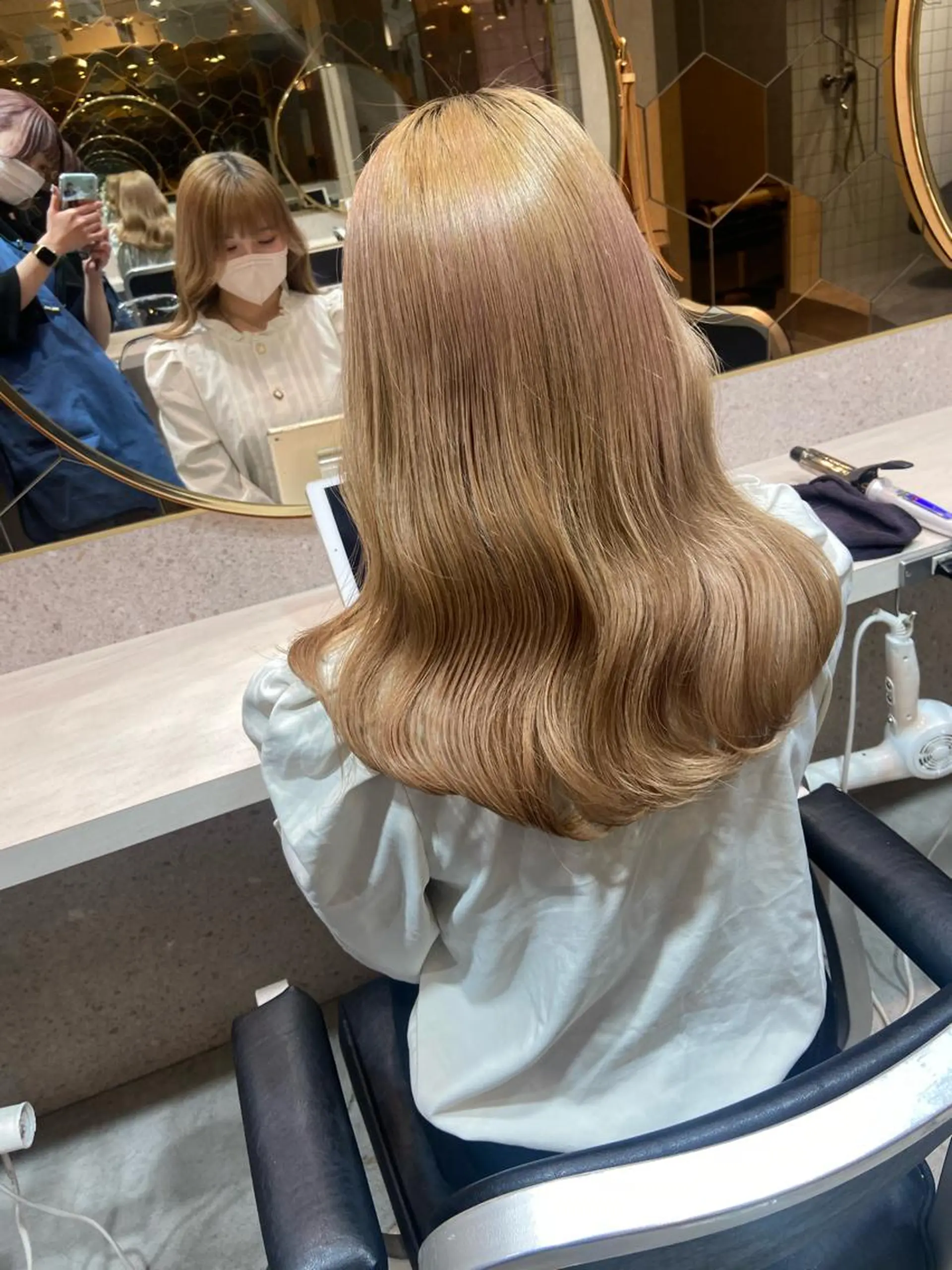 ロング くびれヘア 韓国風ヘア 新宿/韓国ヘア 中明度カラー/かやのヘアスタイル