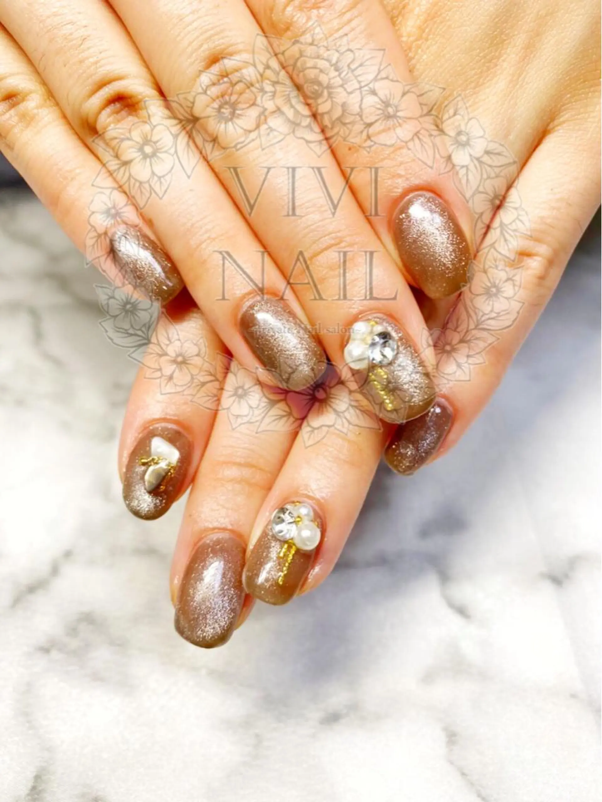 ネイル マグネットネイル ViVi Nailのネイルデザイン